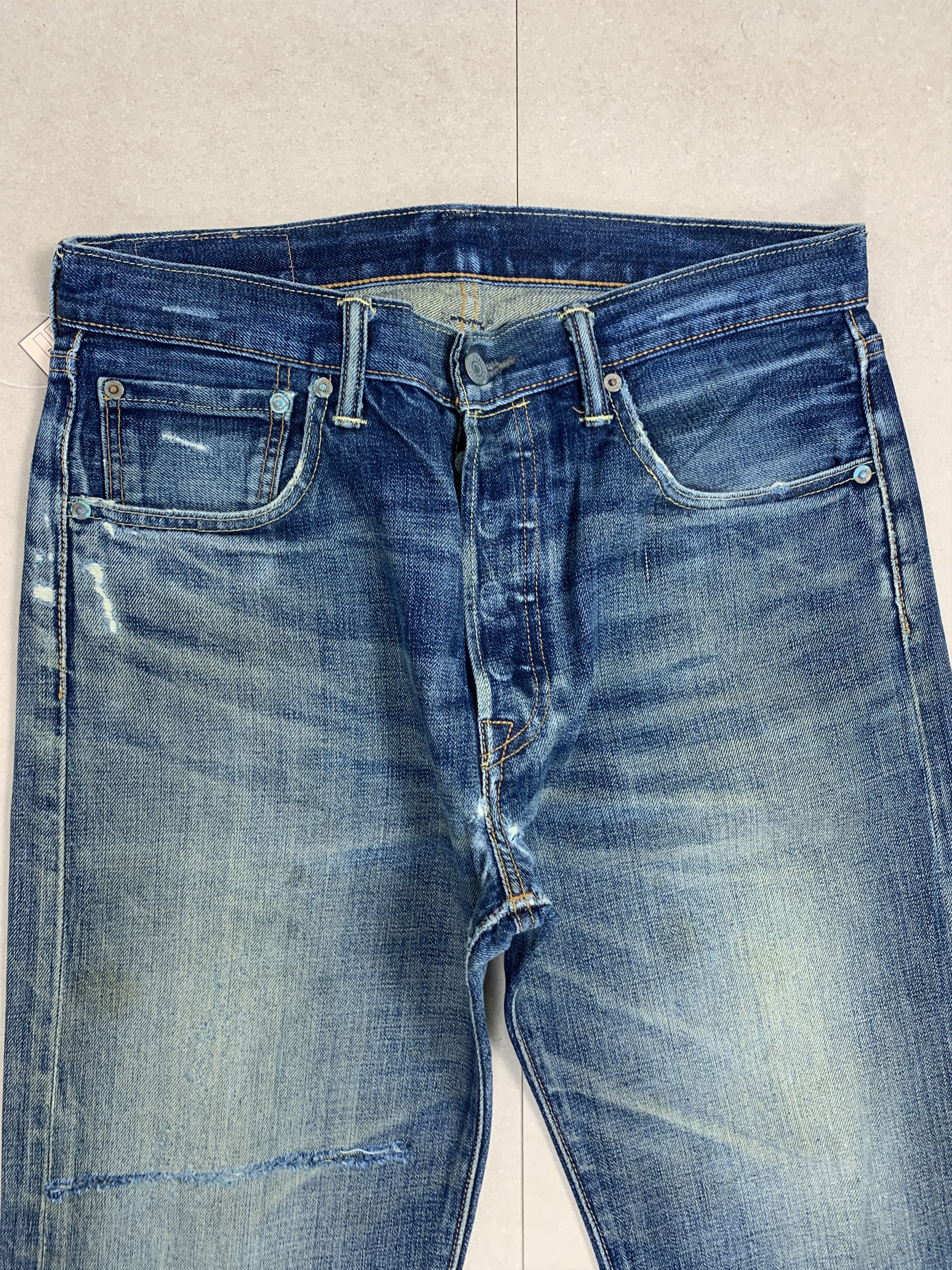Levi's Vintage 90s Levis 501 Straight Cut Faded Jeans P0305 Size US 32 / EU 48 - 2 Thumbnail