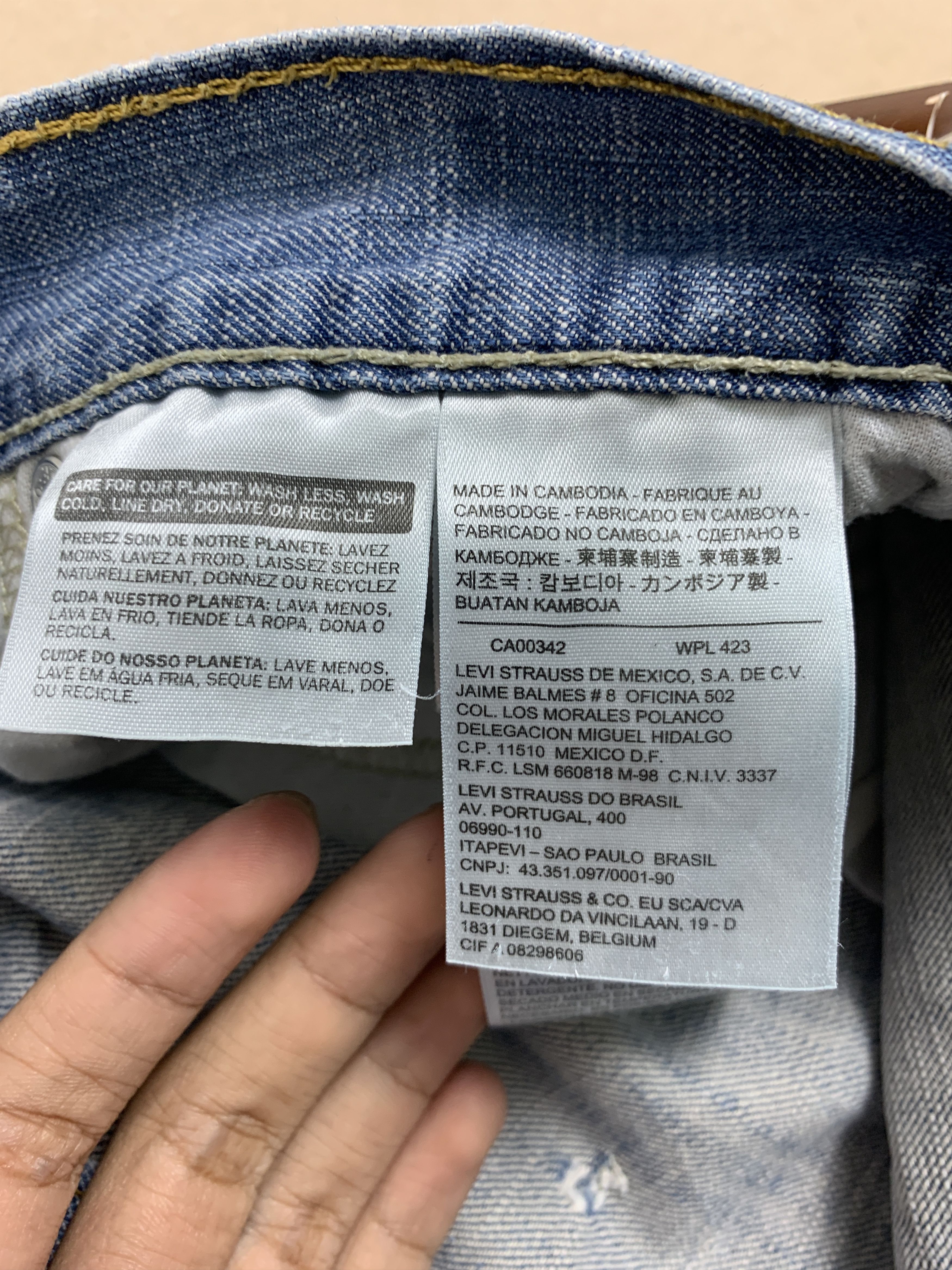Levi's Vintage Levi's 569 Faded Blue Jeans Size US 36 / EU 52 - 10 Thumbnail