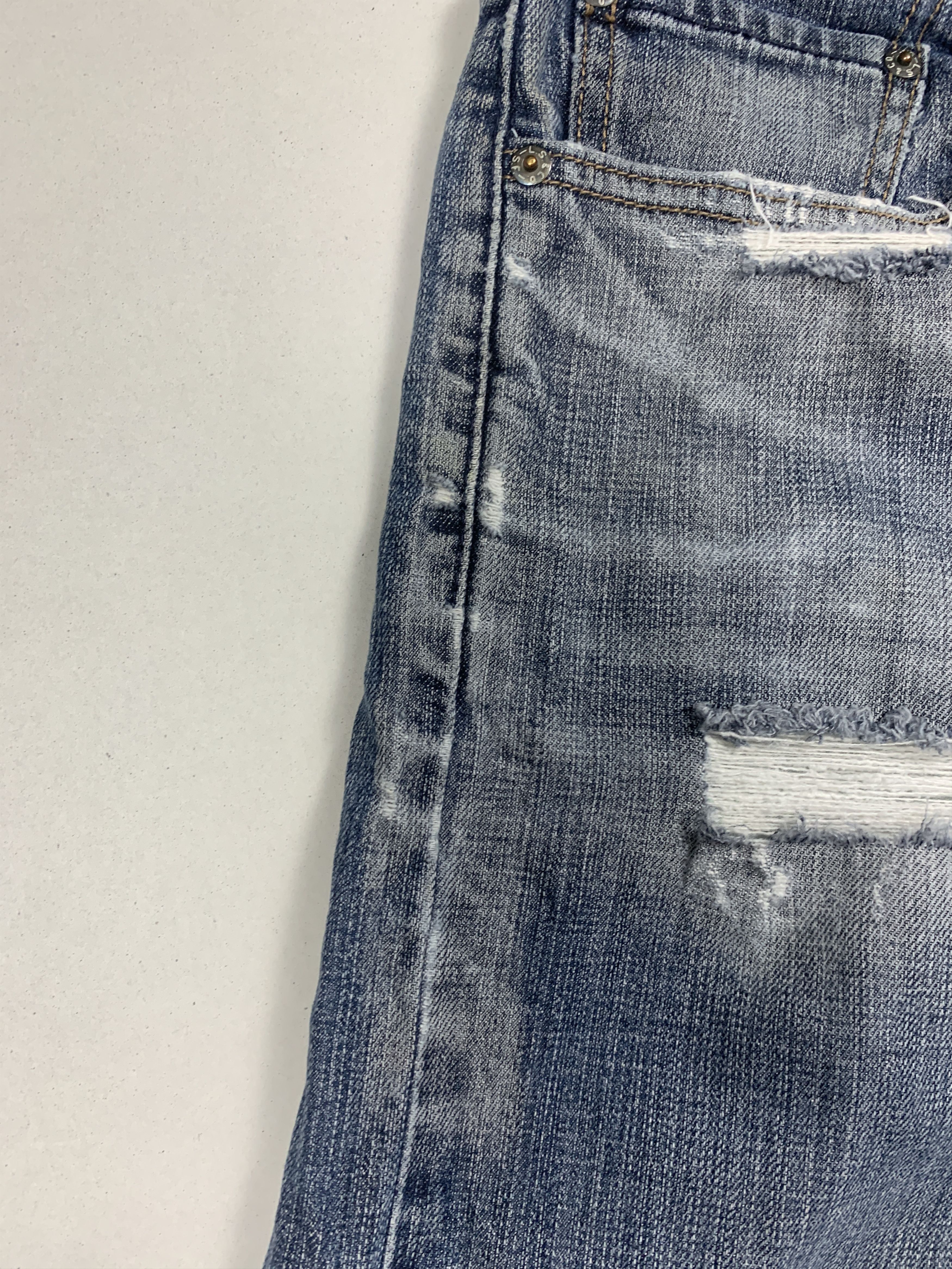 Levi's × Vintage Vintage LEVI'S 559 Distressed Faded Straight Cut Mid Wash Size US 34 / EU 50 - 7 Thumbnail