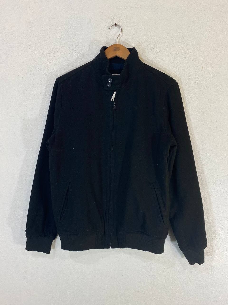 Image of Old Navy Black Jacket Nice Design, Men's (Size Small)