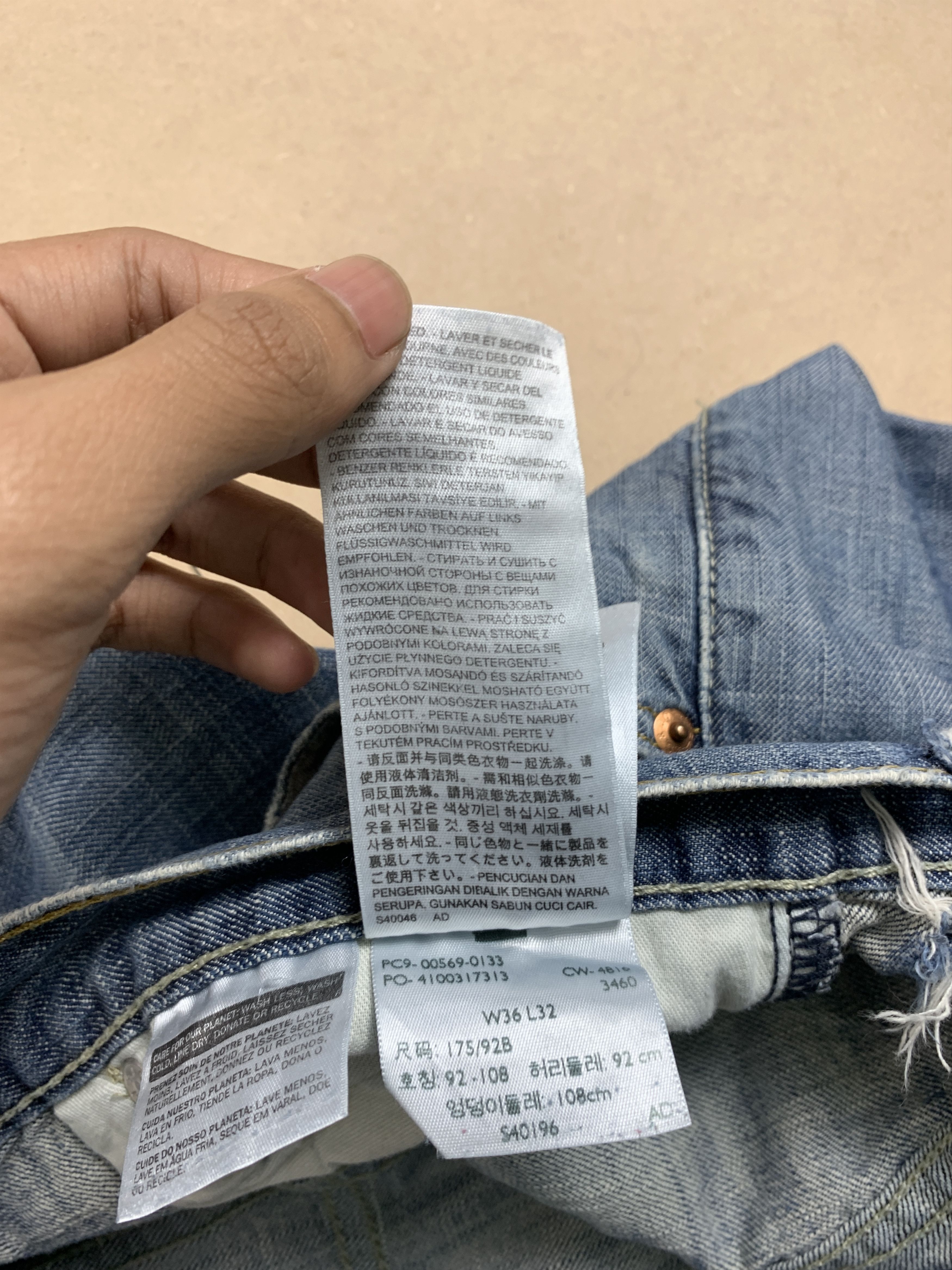 Levi's Vintage Levis's 569 Straight Cut Faded Blue Jeans Size US 38 / EU 54 - 14 Thumbnail