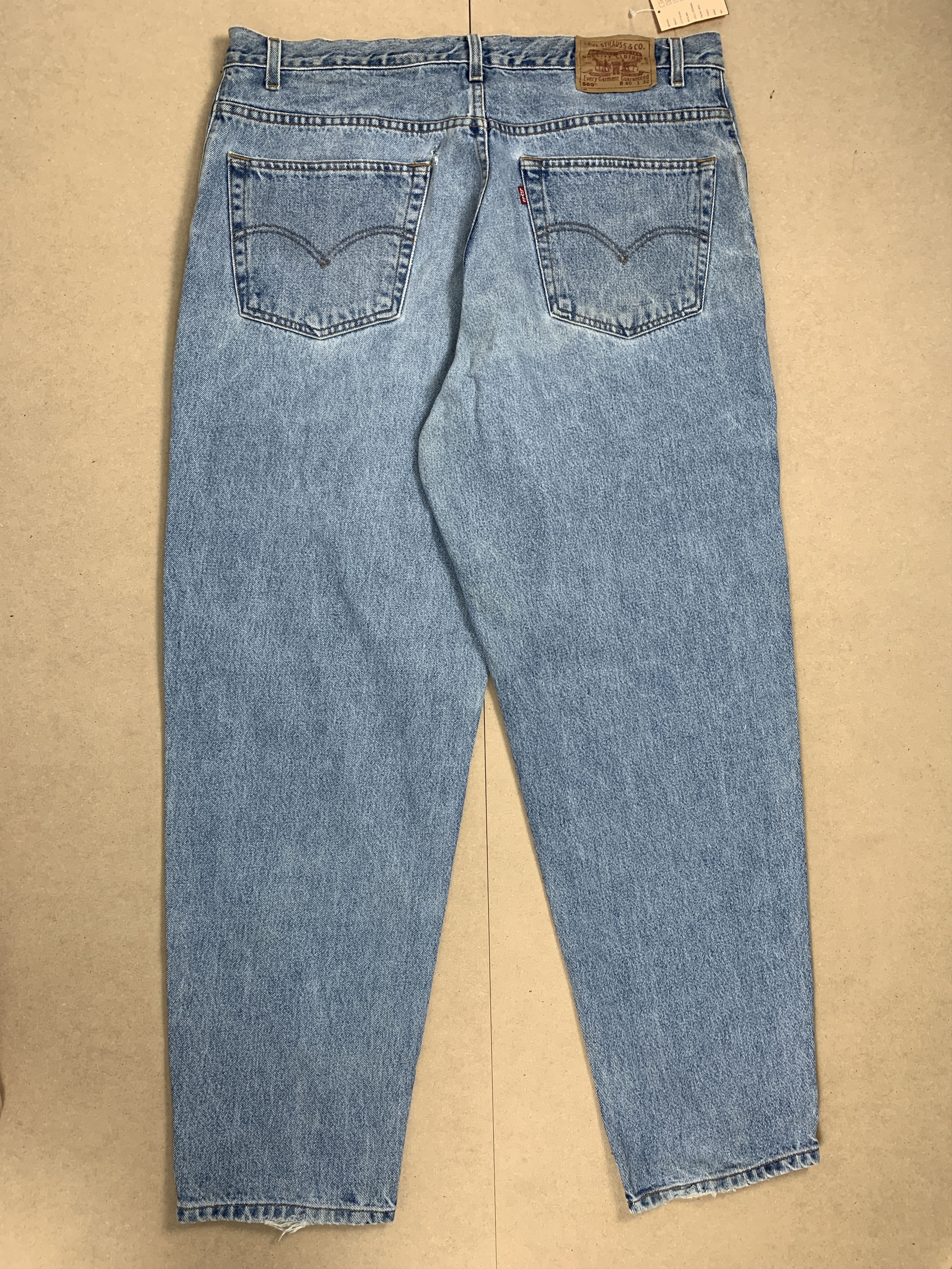 Levi's Vintage Levi's 560 Loose Blue Ligth Wash Jeans Size US 38 / EU 54 - 6 Thumbnail