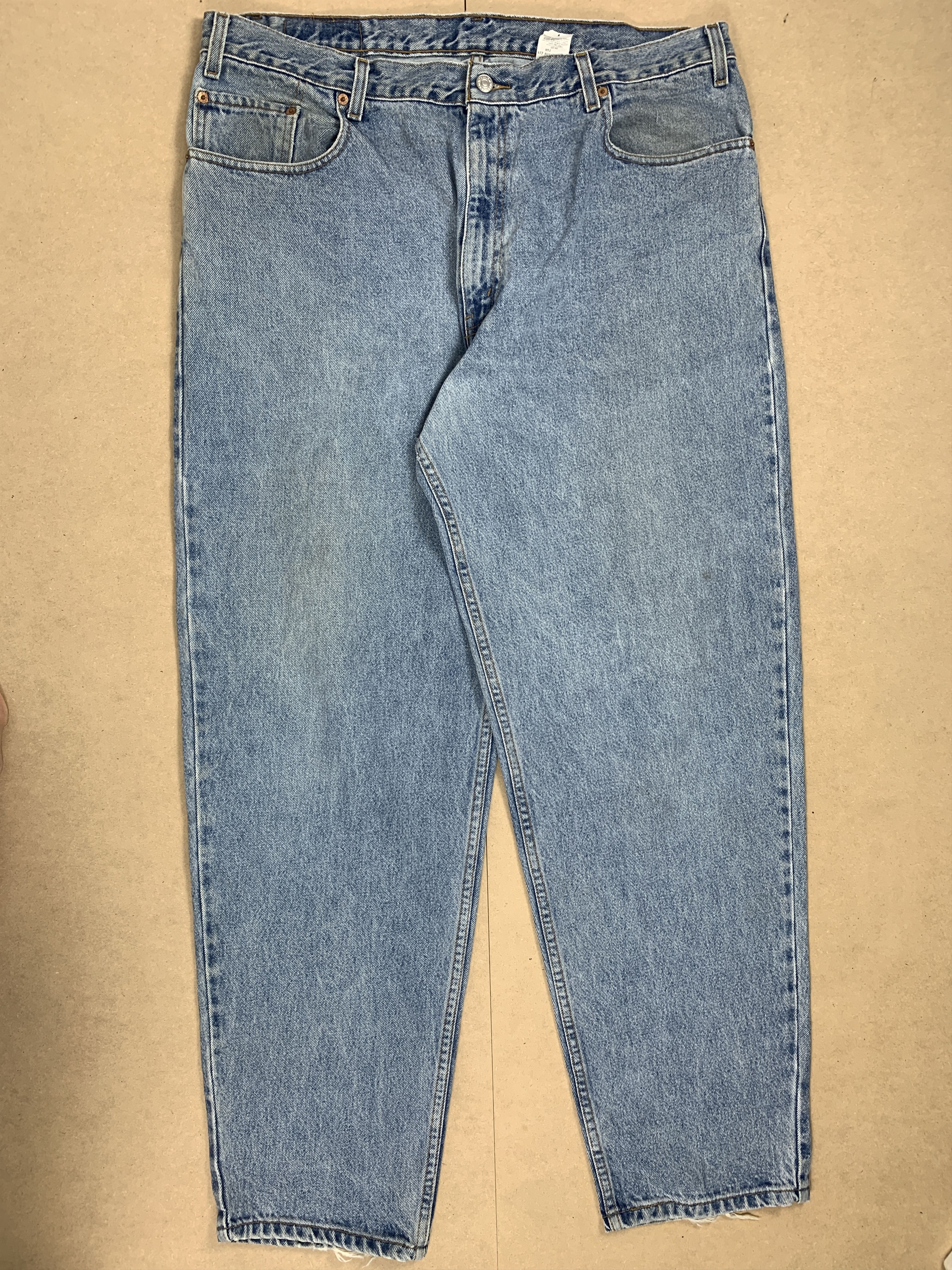 Levi's Vintage Levi's 560 Loose Blue Ligth Wash Jeans Size US 38 / EU 54 - 2 Thumbnail
