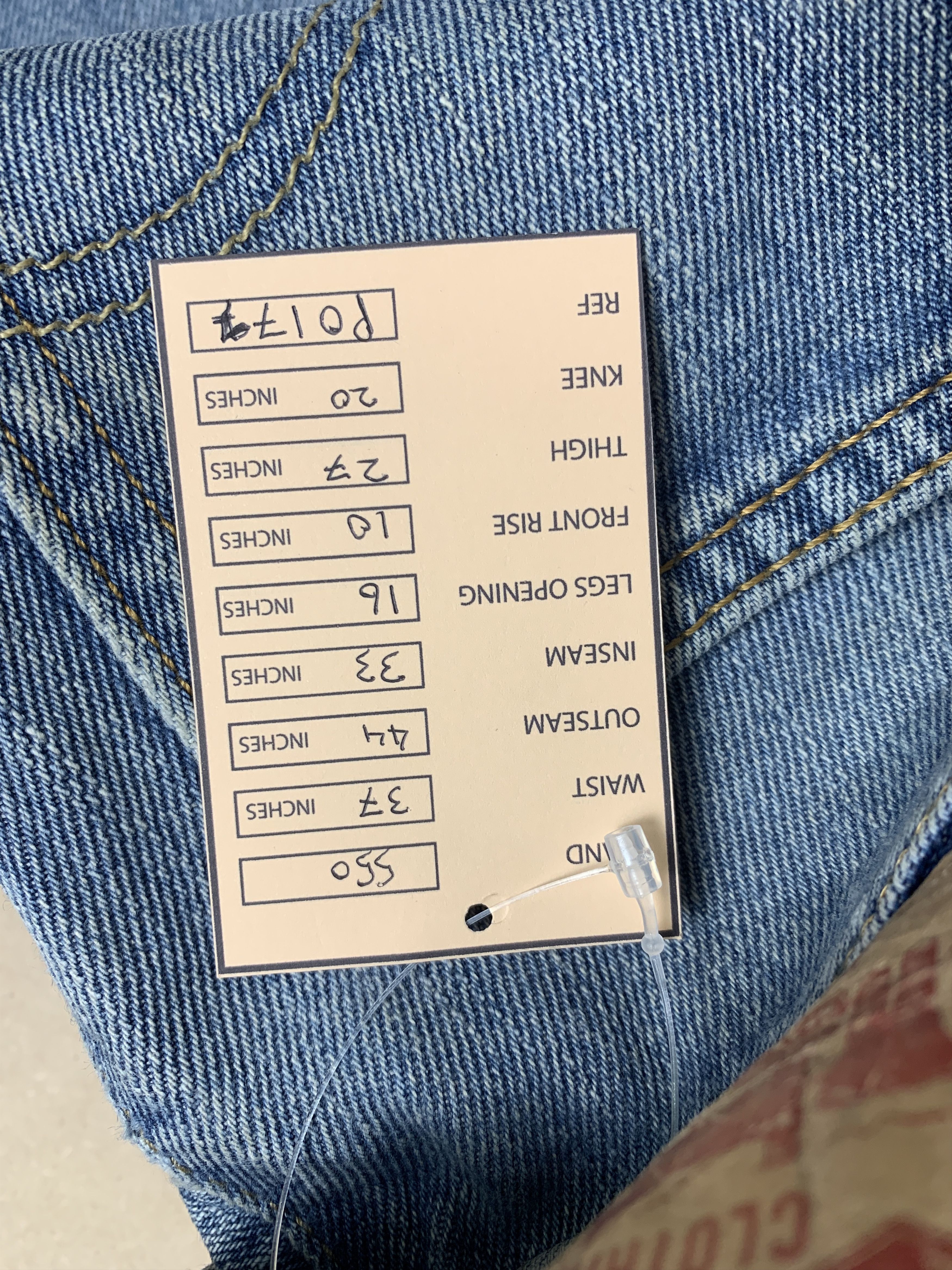 Levi's Vintage Levis 550 Faded Relaxed Fit Distressed Blue Jeans Size US 37 - 17 Thumbnail