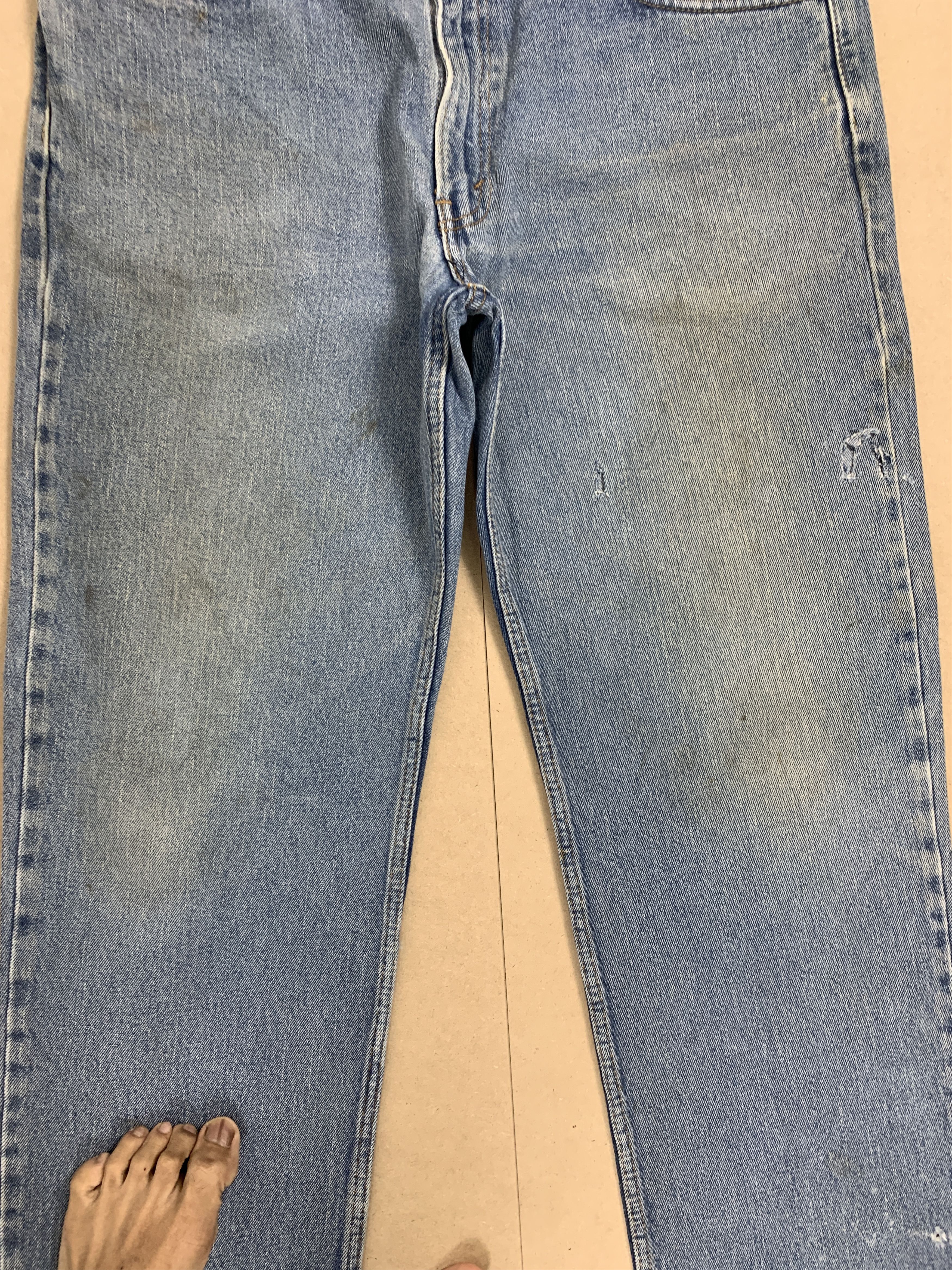 Levi's Vintage Levis 550 Faded Relaxed Fit Distressed Blue Jeans Size US 37 - 3 Thumbnail