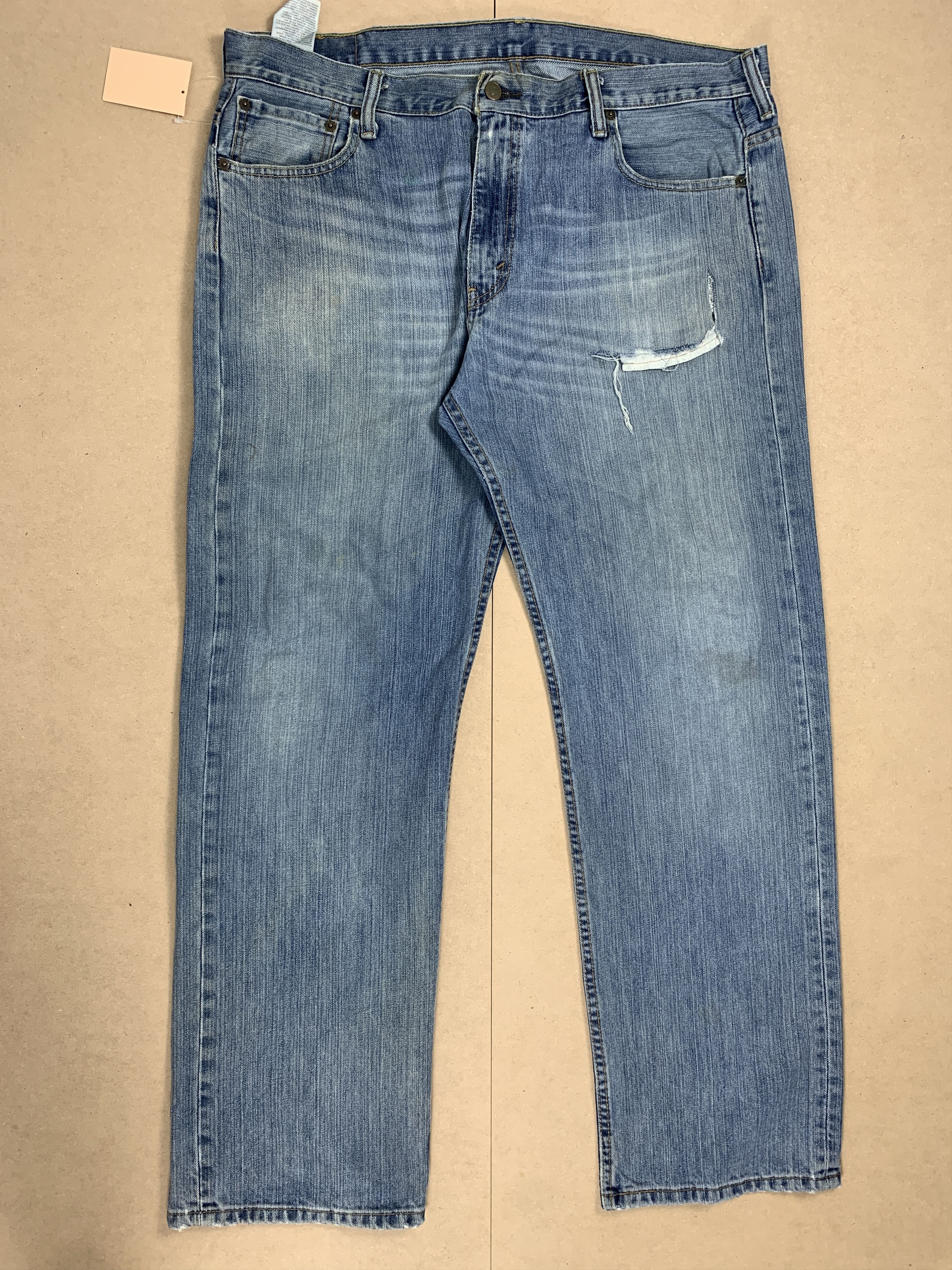 Levi's × Vintage Vintage Levi's 569 Faded Distressed Medium Wash Blue Jeans Size US 40 / EU 56 - 1 Thumbnail