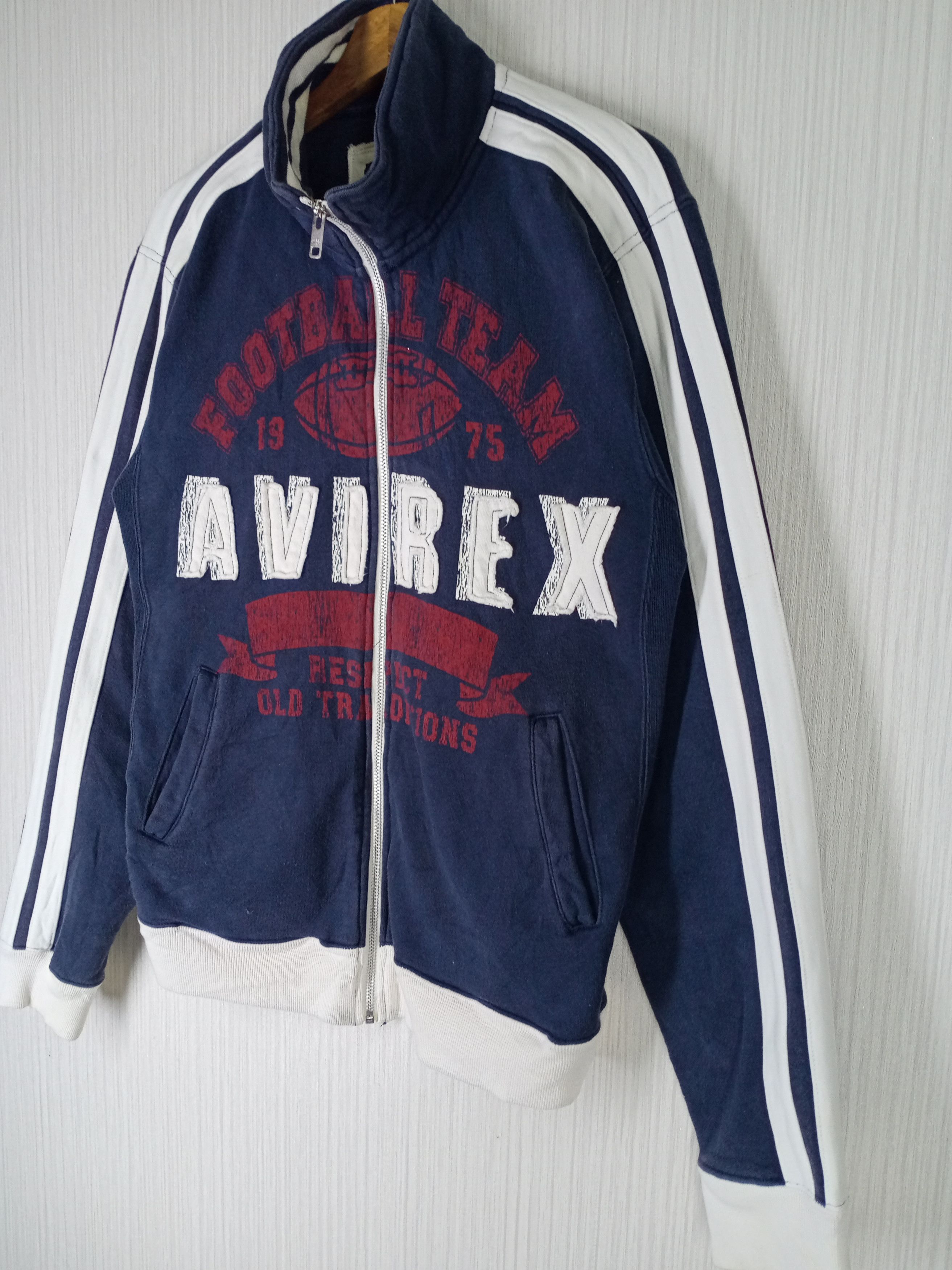 Avirex VINTAGE AVIREX VARSITY BIG LOGO VARSITY SWEATER Size US L / EU 52-54 / 3 - 3 Thumbnail