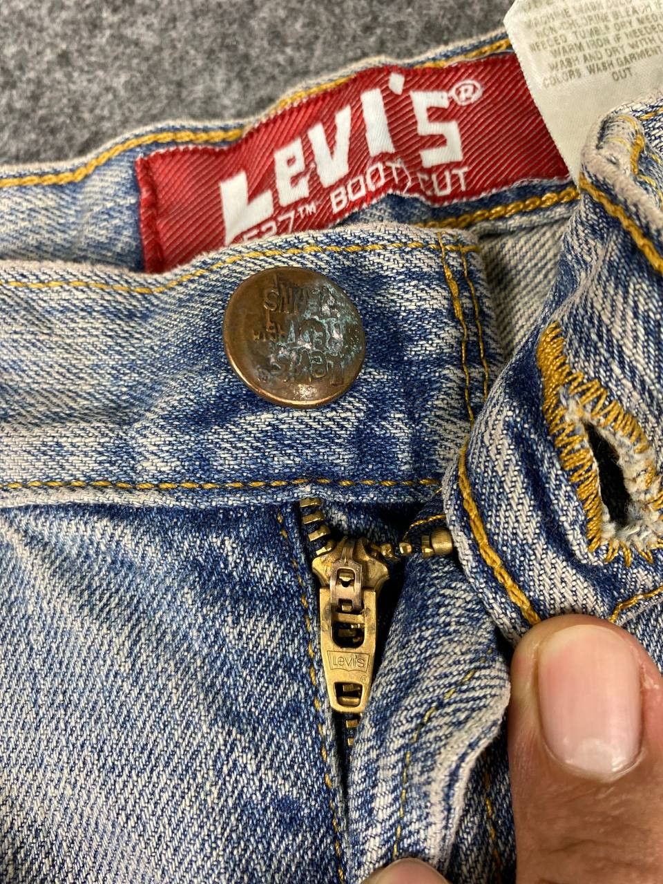 Levi's levis 527 bootcut flare distressed denim Size US 29 - 11 Thumbnail