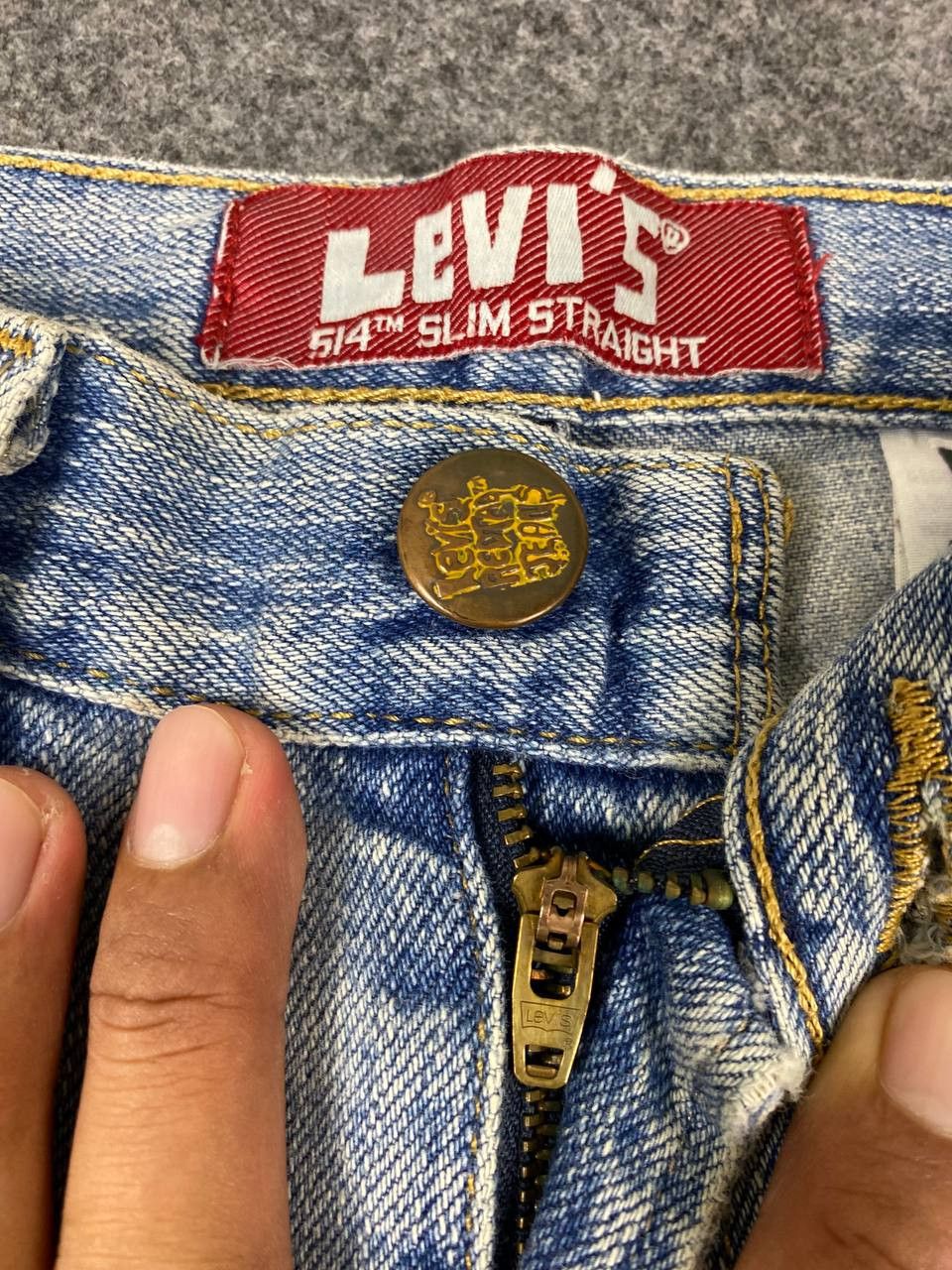 Levi's levis 514 slim straight distressed denim Size US 31 - 15 Thumbnail