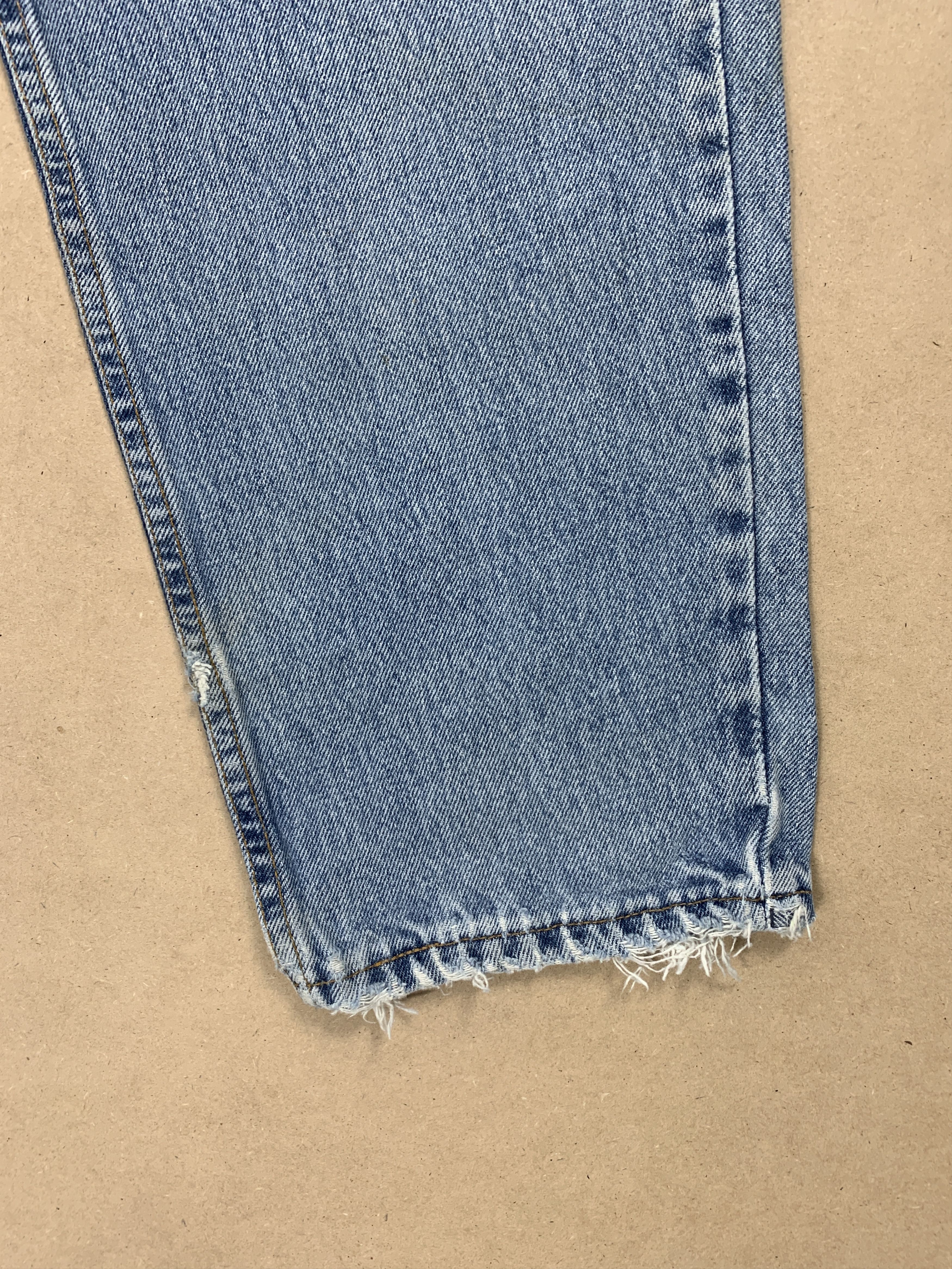 Levi's Vintage Levis 560 Straight Cut Jeans P0273 Size US 34 / EU 50 - 5 Thumbnail
