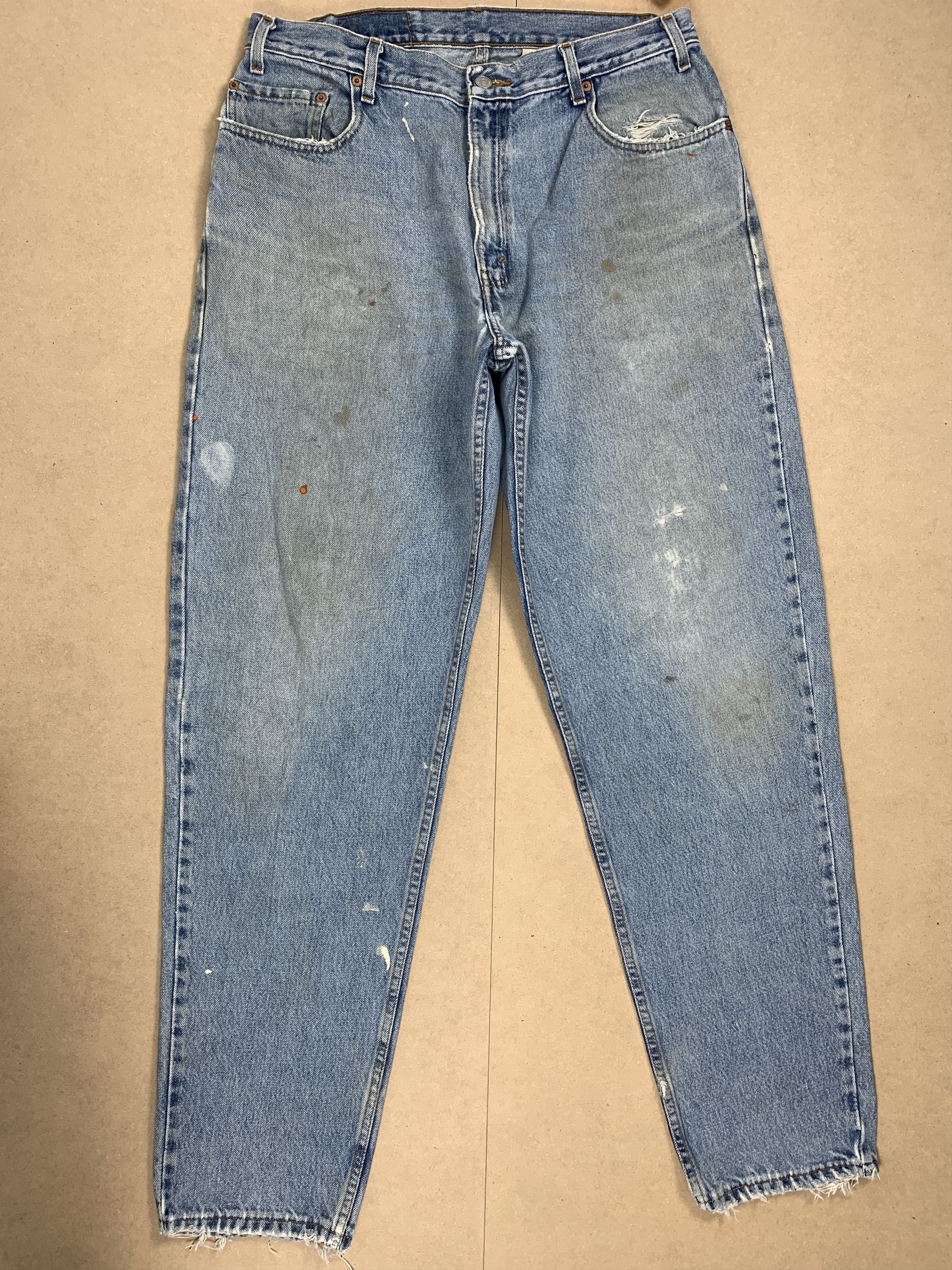 Levi's Vintage Levis 560 Straight Cut Jeans P0273 Size US 34 / EU 50 - 1 Thumbnail
