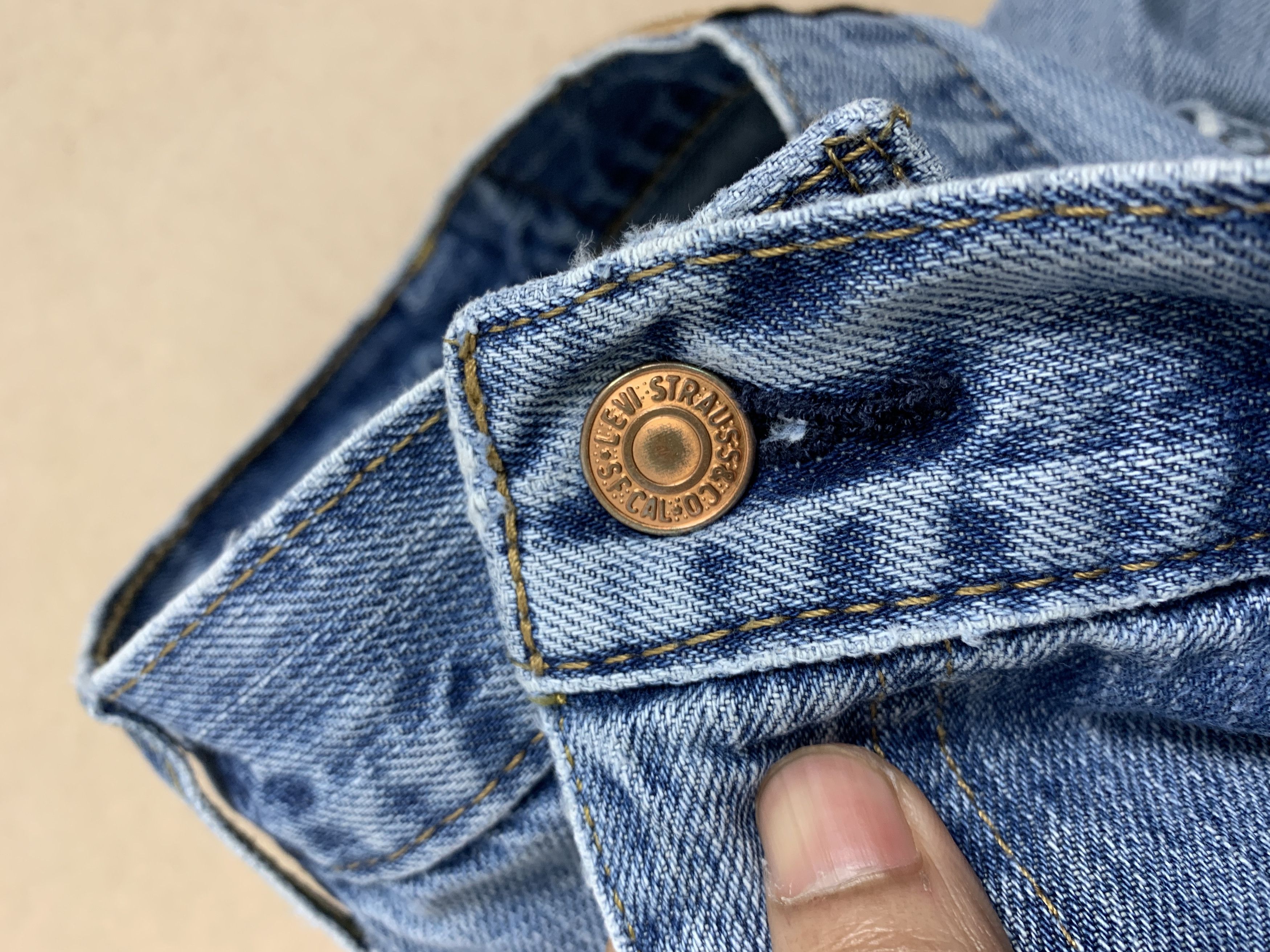 Levi's Vintage LEVI'S 569 Distressed Faded Straight Cut Stone Wash Size US 36 / EU 52 - 13 Thumbnail