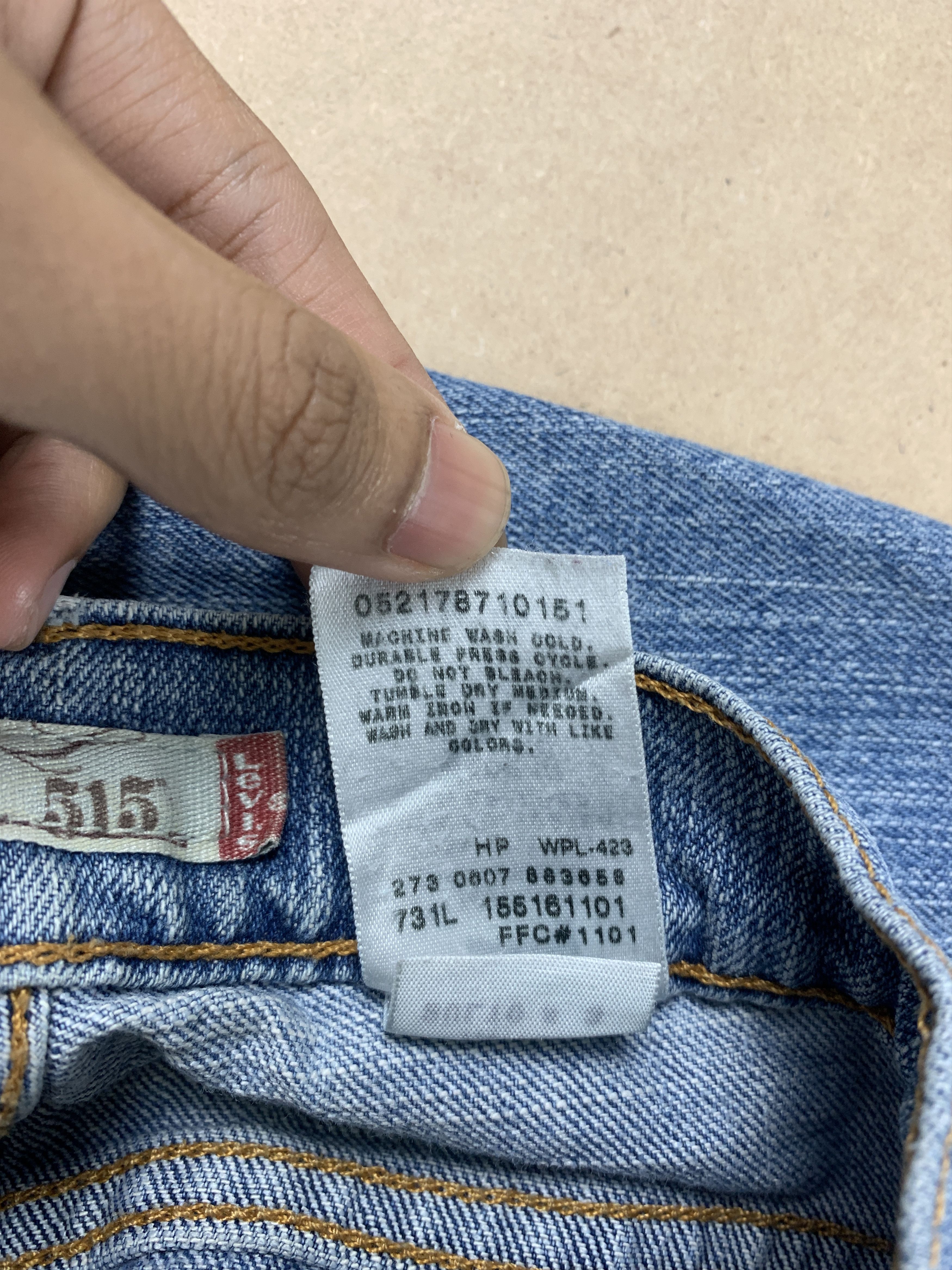 Levi's Vintage LEVI'S 515 Flared Bootcut Light Wash Jeans P0061 Size 32" / US 10 / IT 46 - 14 Thumbnail