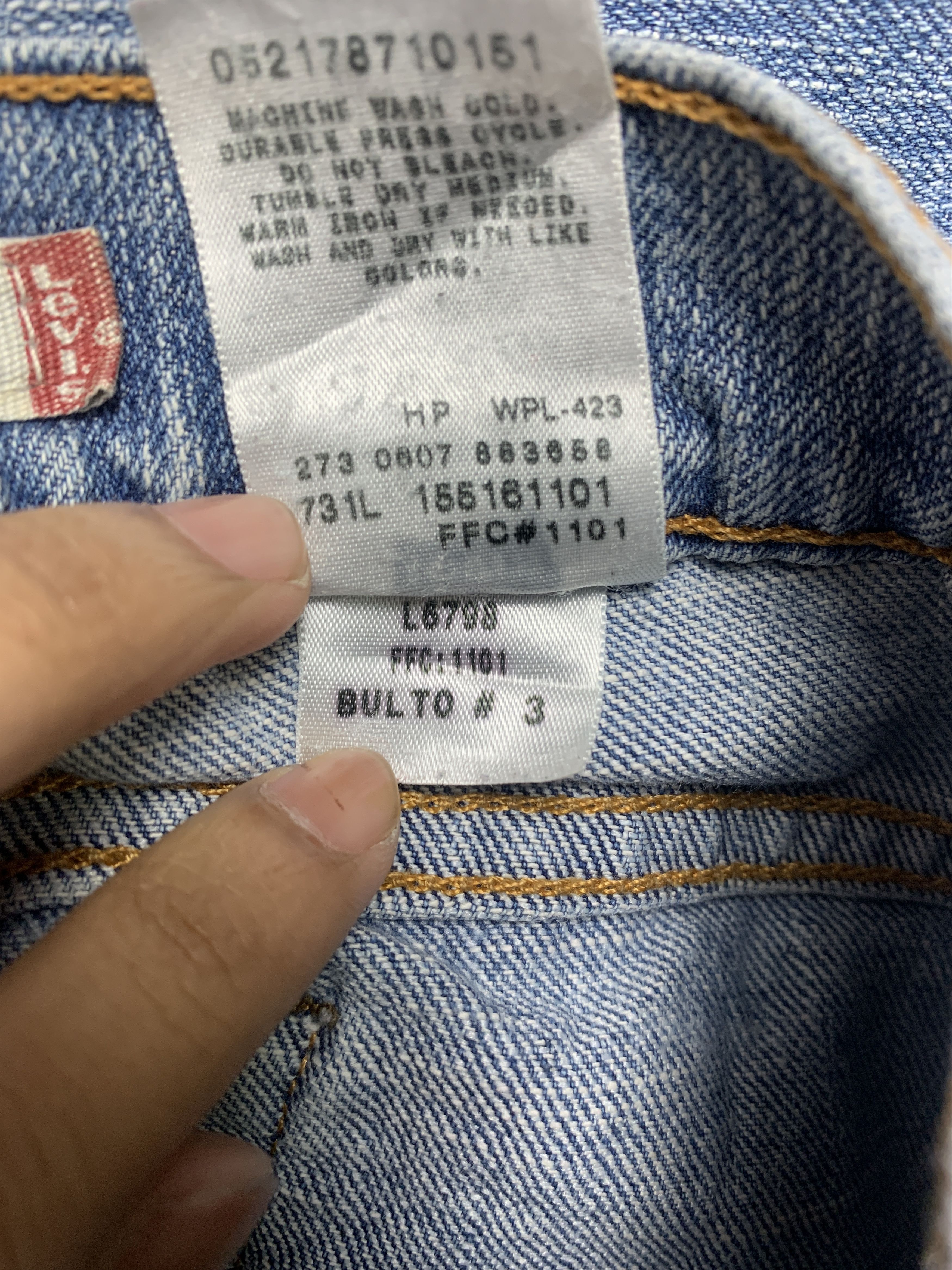 Levi's Vintage LEVI'S 515 Flared Bootcut Light Wash Jeans P0061 Size 32" / US 10 / IT 46 - 15 Thumbnail