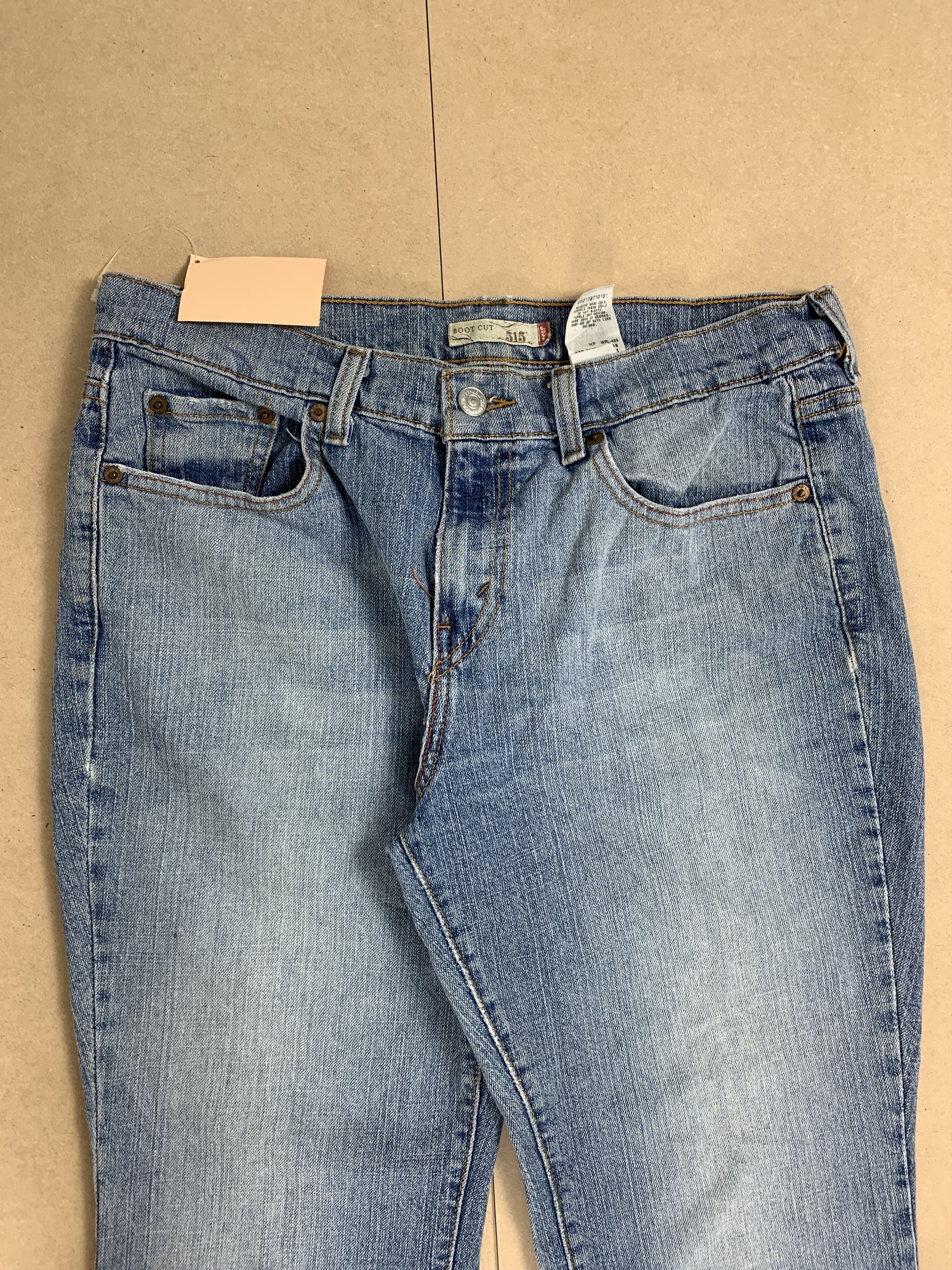 Levi's Vintage LEVI'S 515 Flared Bootcut Light Wash Jeans P0061 Size 32" / US 10 / IT 46 - 4 Thumbnail