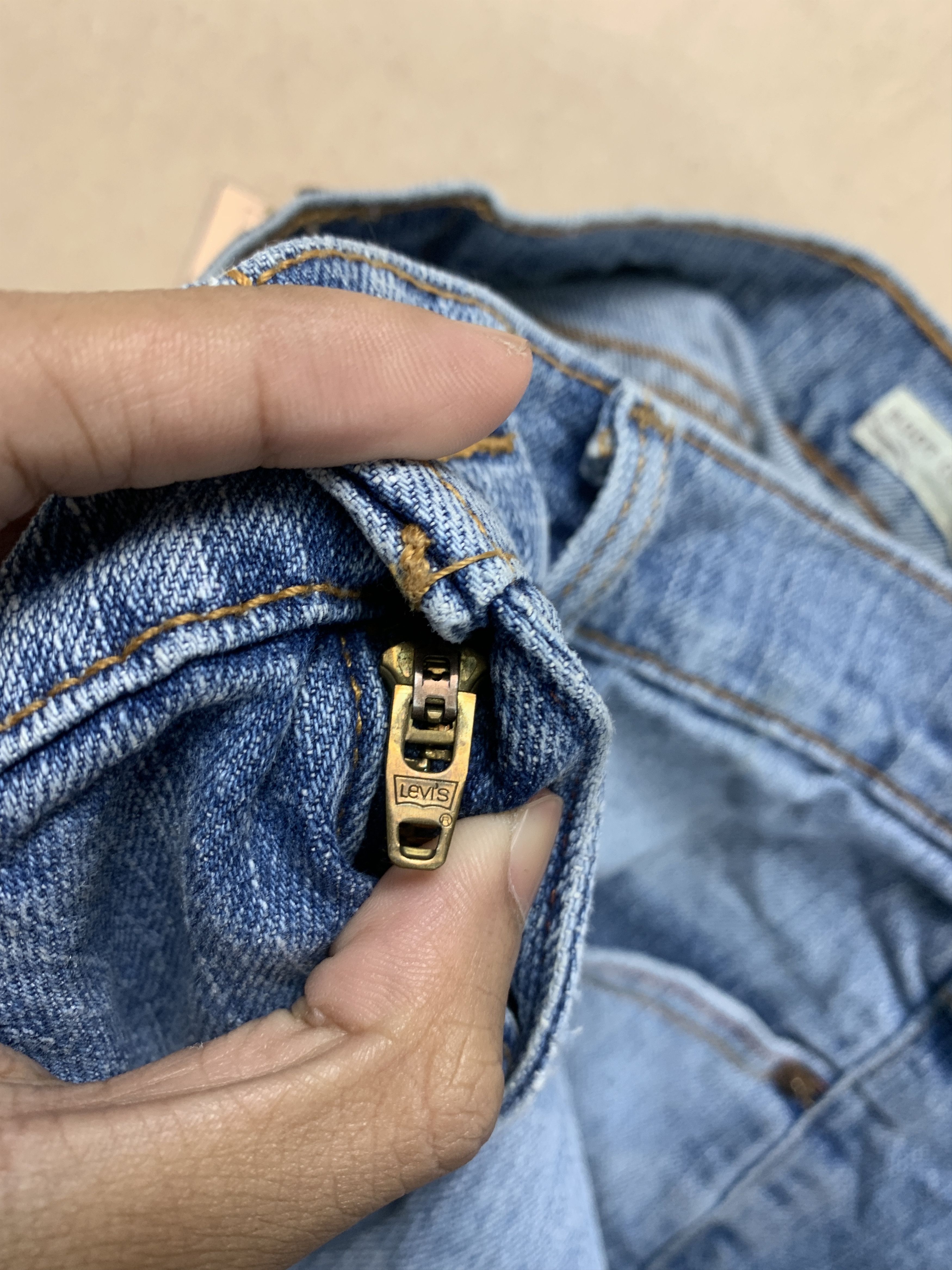 Levi's Vintage LEVI'S 515 Flared Bootcut Light Wash Jeans P0061 Size 32" / US 10 / IT 46 - 17 Thumbnail