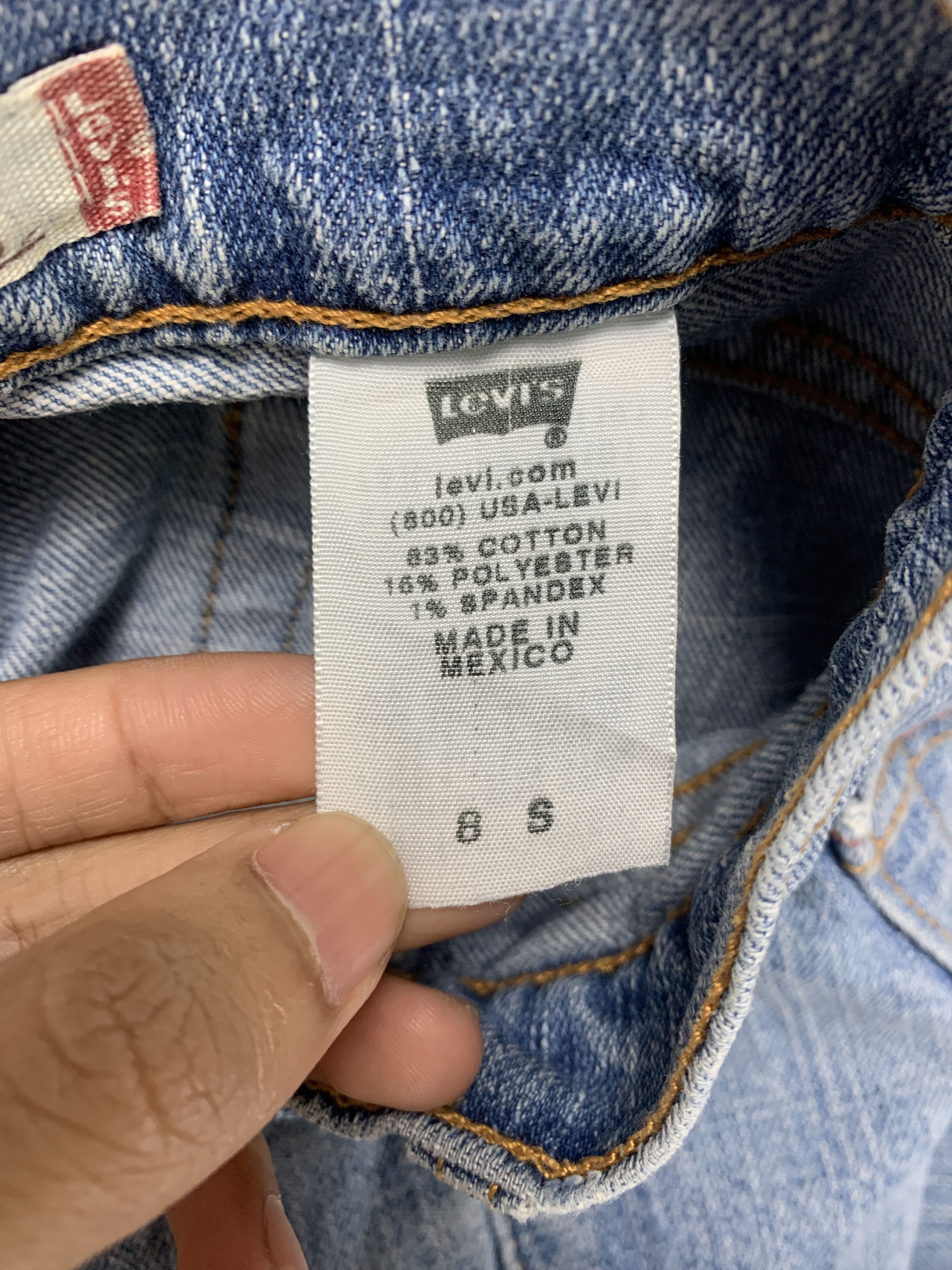 Levi's Vintage LEVI'S 515 Flared Bootcut Light Wash Jeans P0061 Size 32" / US 10 / IT 46 - 13 Thumbnail