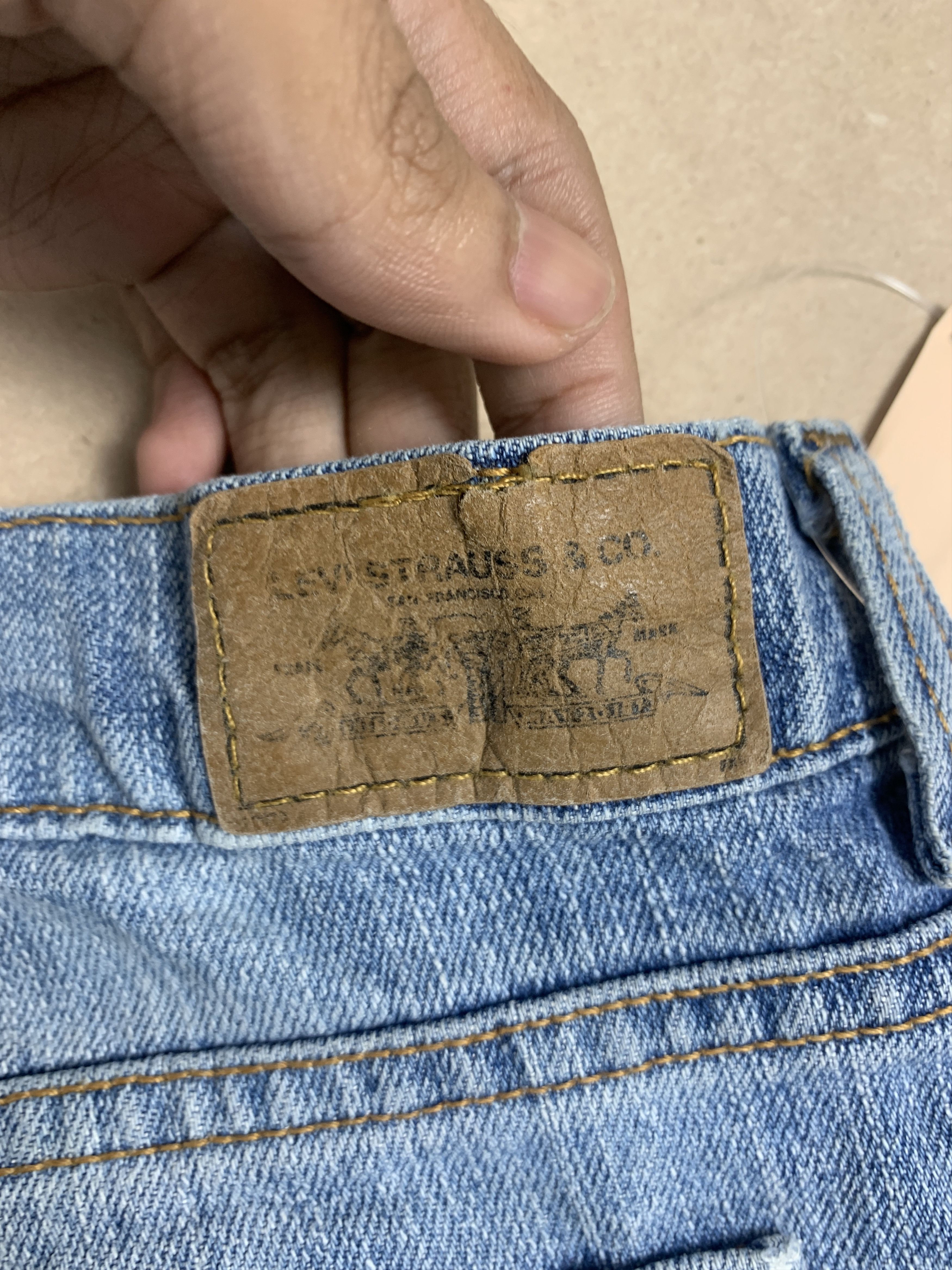Levi's Vintage LEVI'S 515 Flared Bootcut Light Wash Jeans P0061 Size 32" / US 10 / IT 46 - 10 Thumbnail