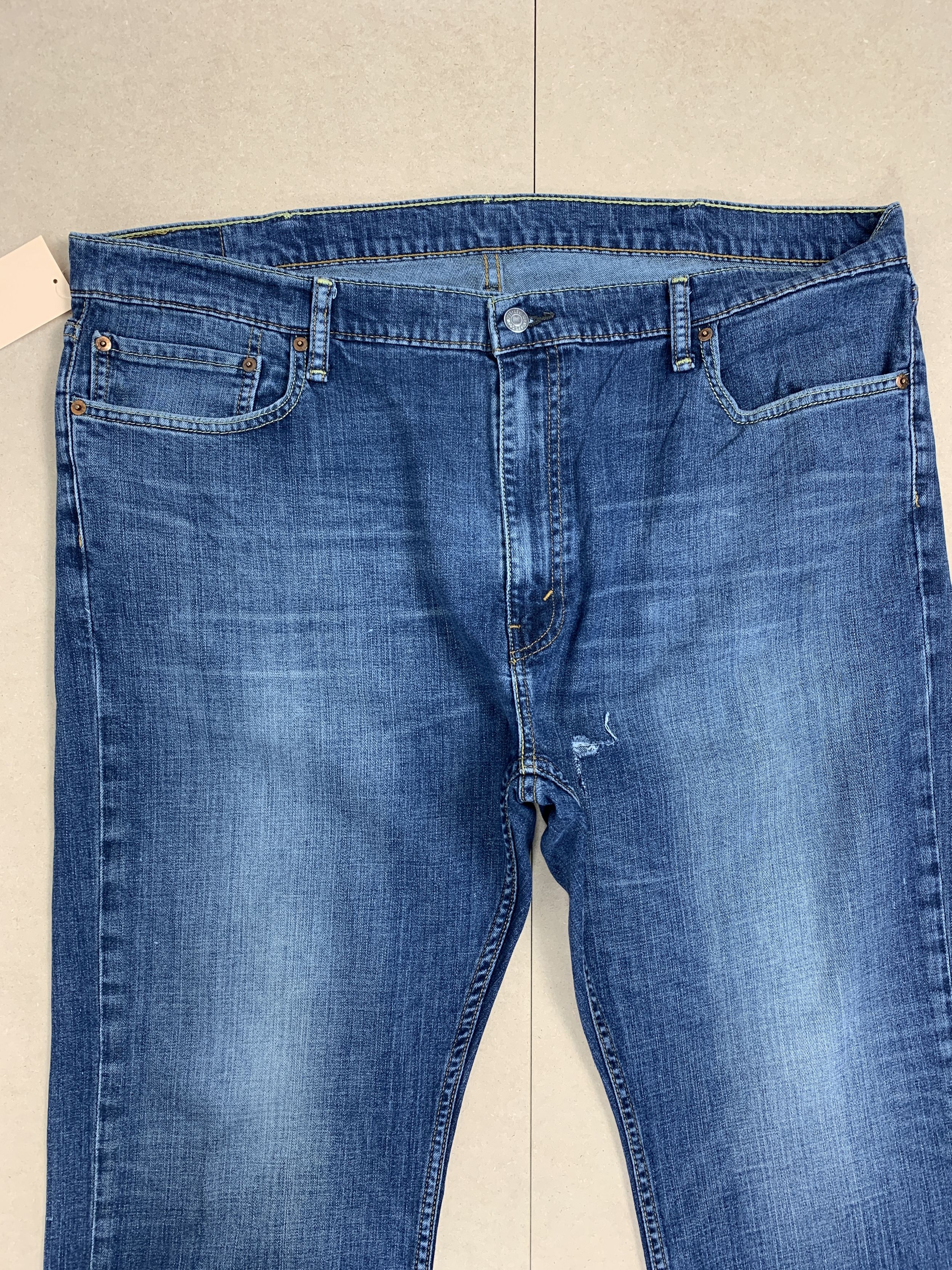 Levi's Vintage Levis 559 Straight Cut Distressed Faded Blue Jeans Size US 42 / EU 58 - 2 Thumbnail