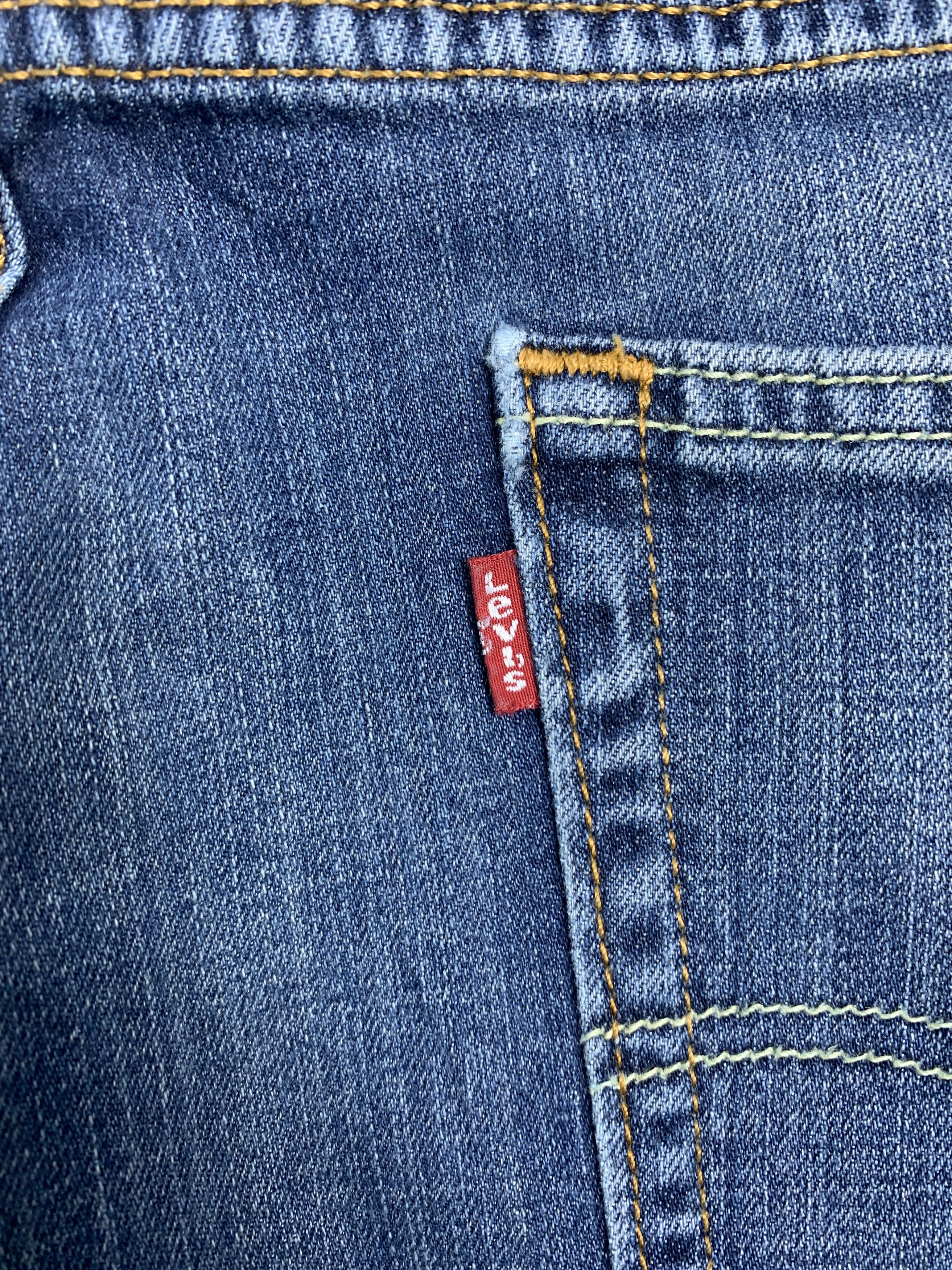 Levi's Vintage Levis 559 Straight Cut Distressed Faded Blue Jeans Size US 42 / EU 58 - 11 Thumbnail