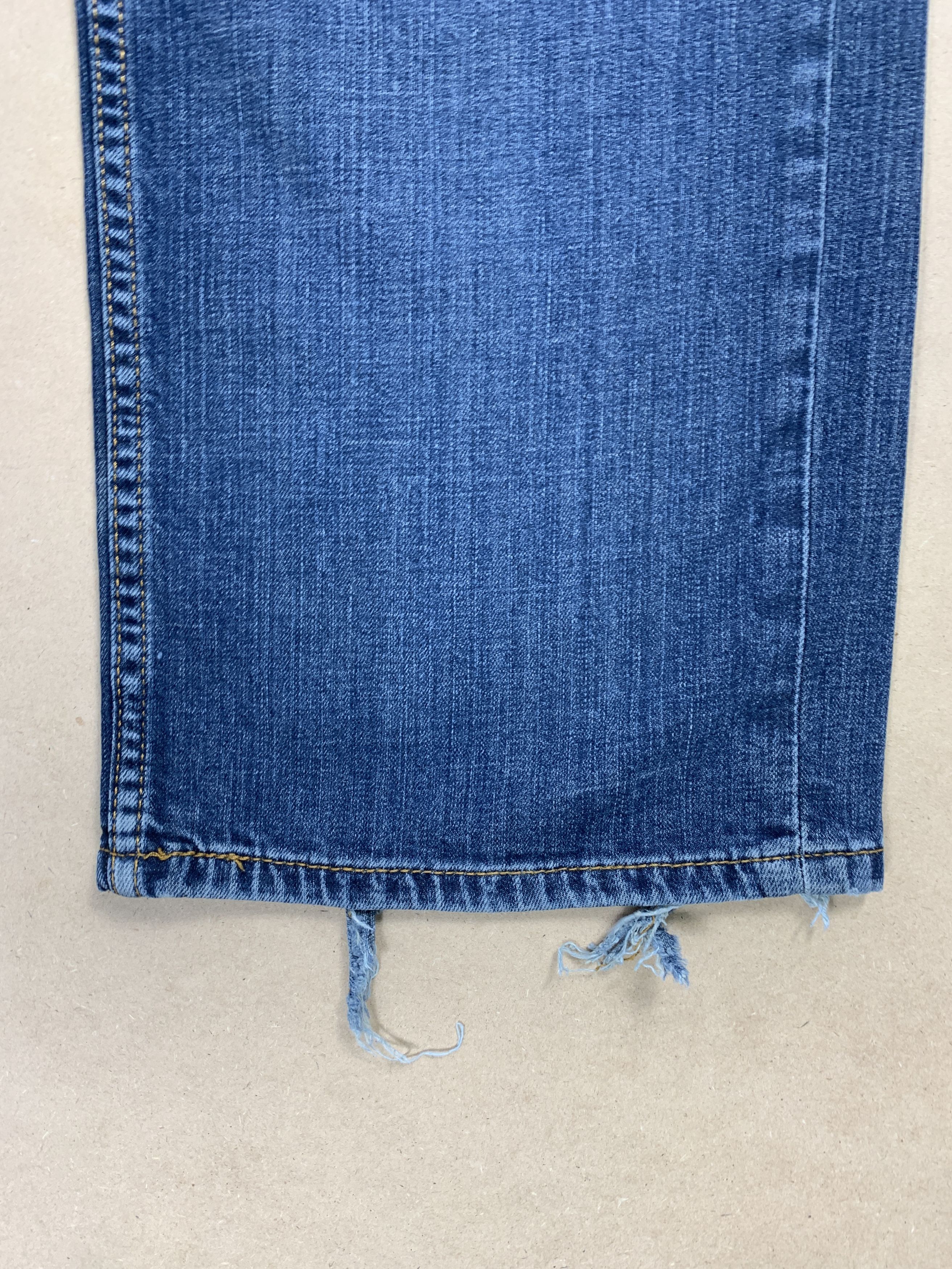Levi's Vintage Levis 559 Straight Cut Distressed Faded Blue Jeans Size US 42 / EU 58 - 5 Thumbnail