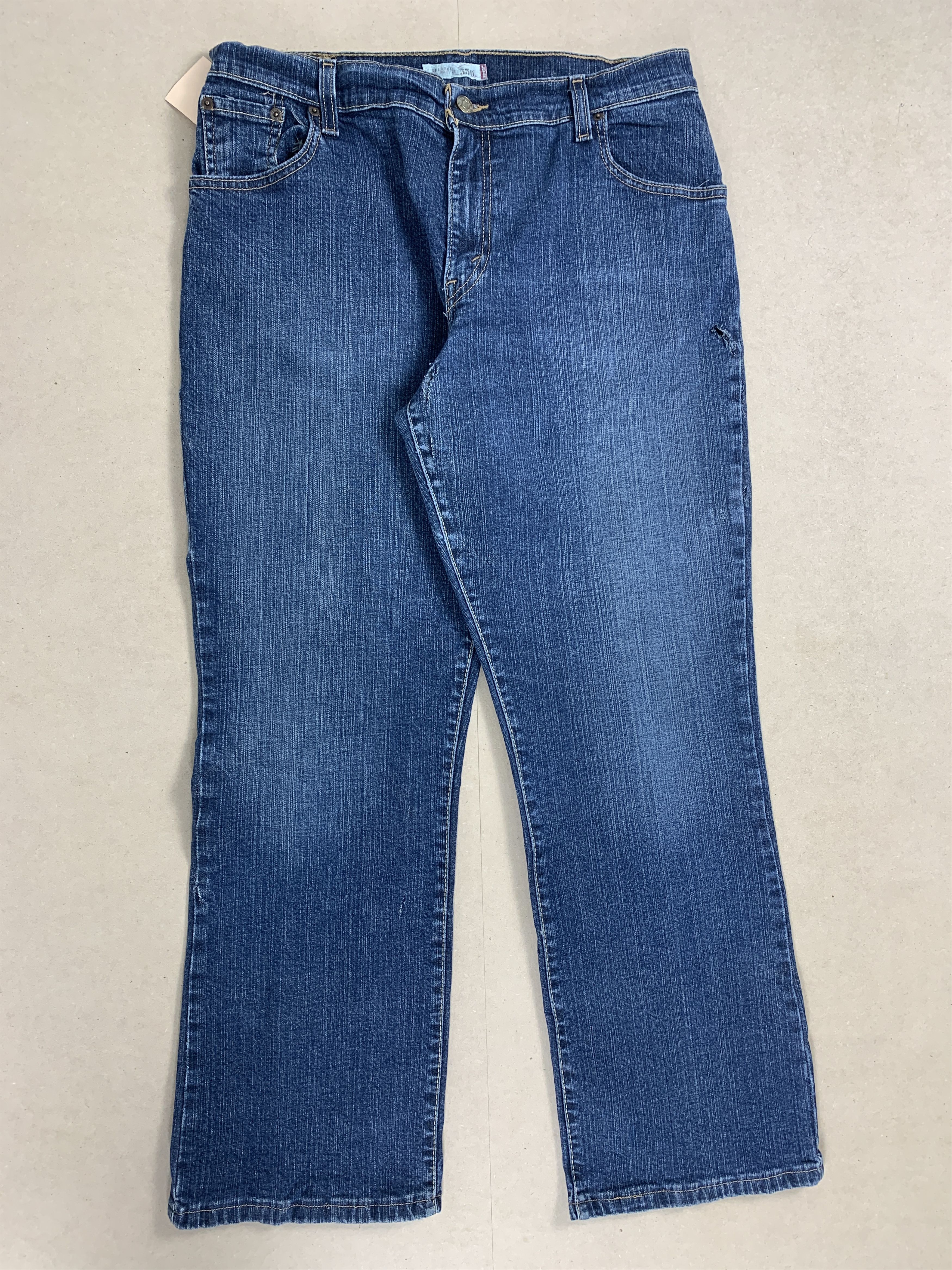Levi's × Vintage Vintage Levis 550 Womens Boot Cut Jeans P0090 Size US 32 / EU 48 - 1 Thumbnail