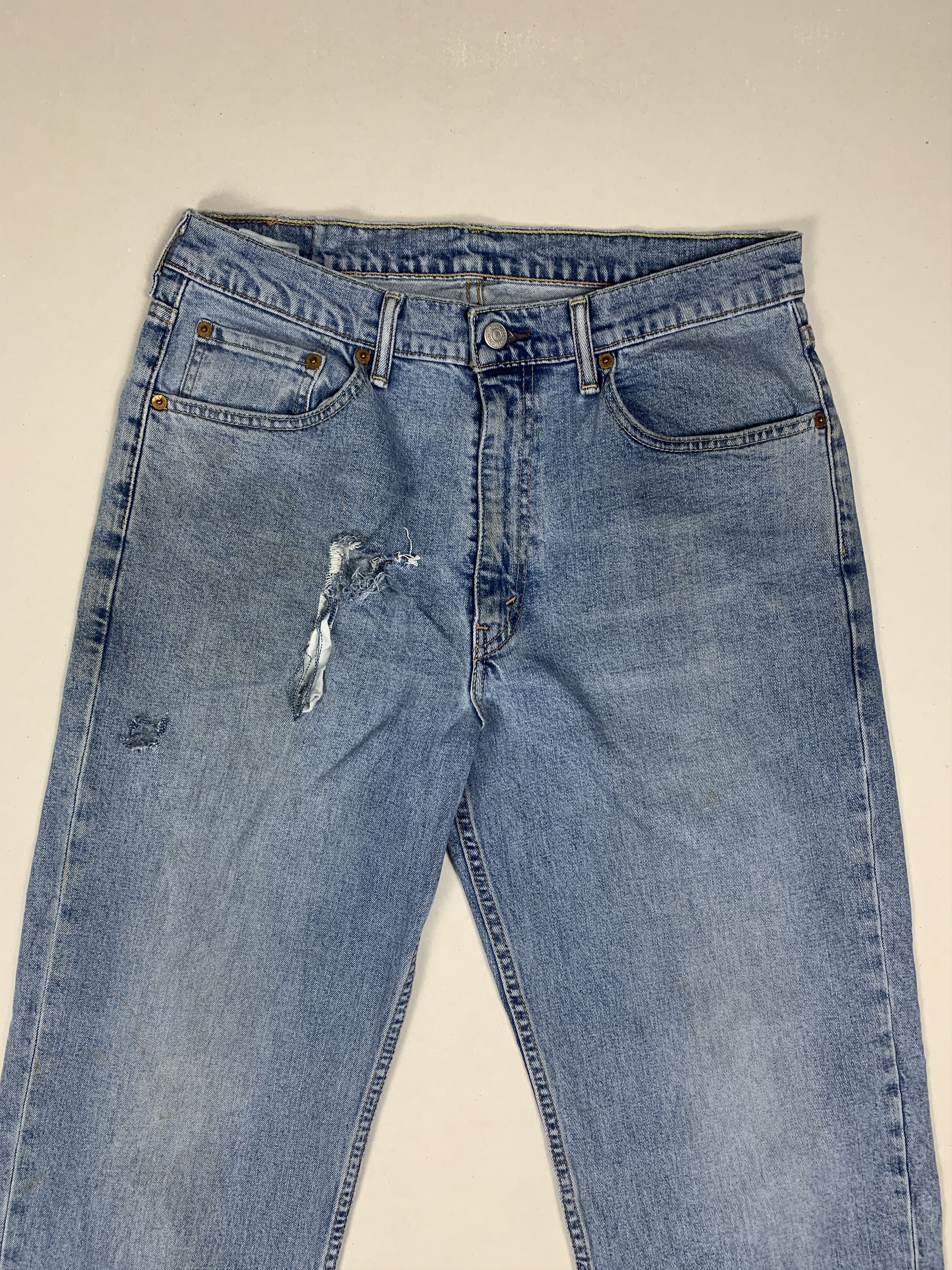 Levi's × Vintage Vintage LEVI'S 550 Distressed Faded Straight Cut Mid Wash Size US 32 / EU 48 - 2 Thumbnail