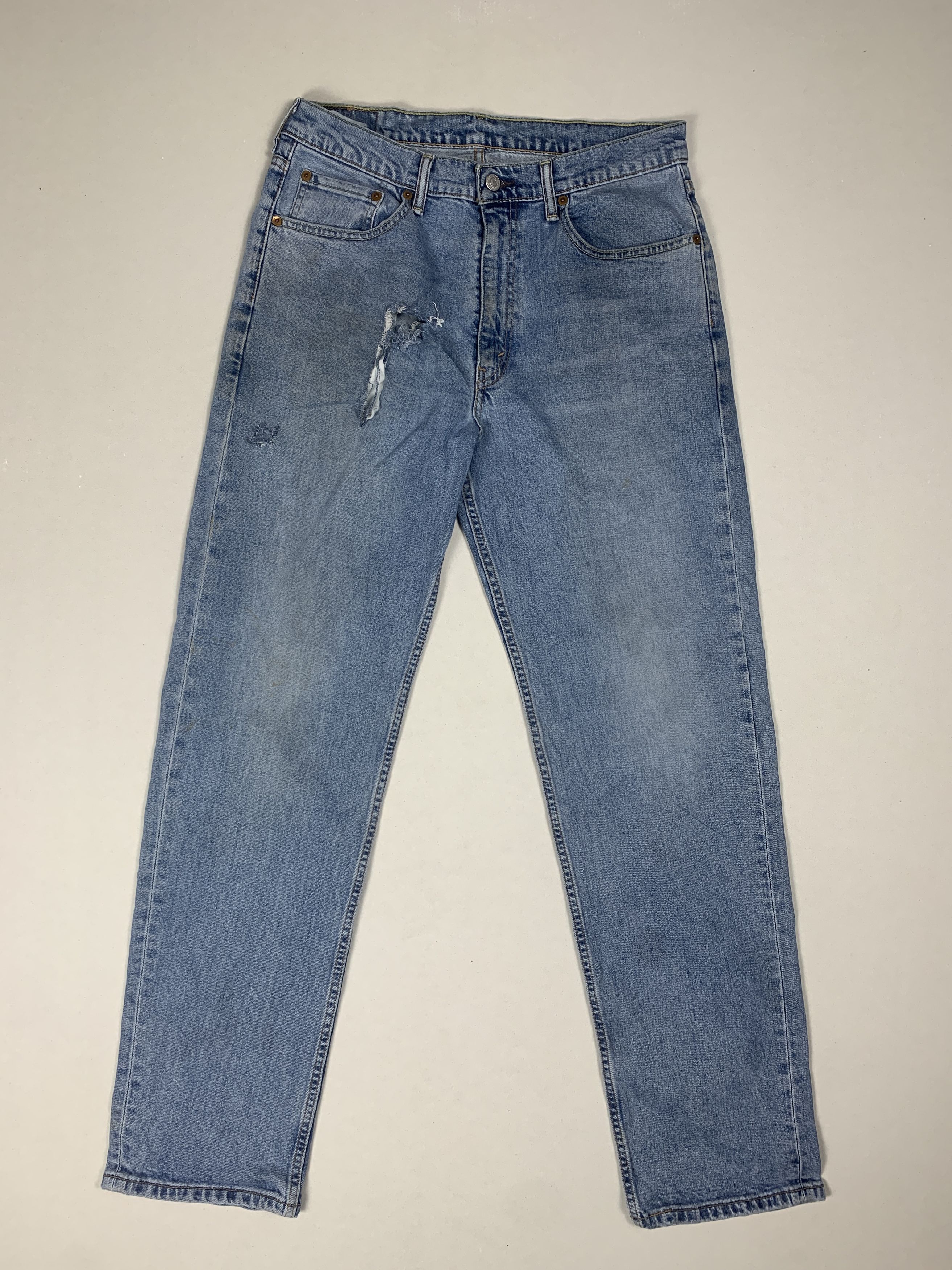 Levi's × Vintage Vintage LEVI'S 550 Distressed Faded Straight Cut Mid Wash Size US 32 / EU 48 - 1 Thumbnail