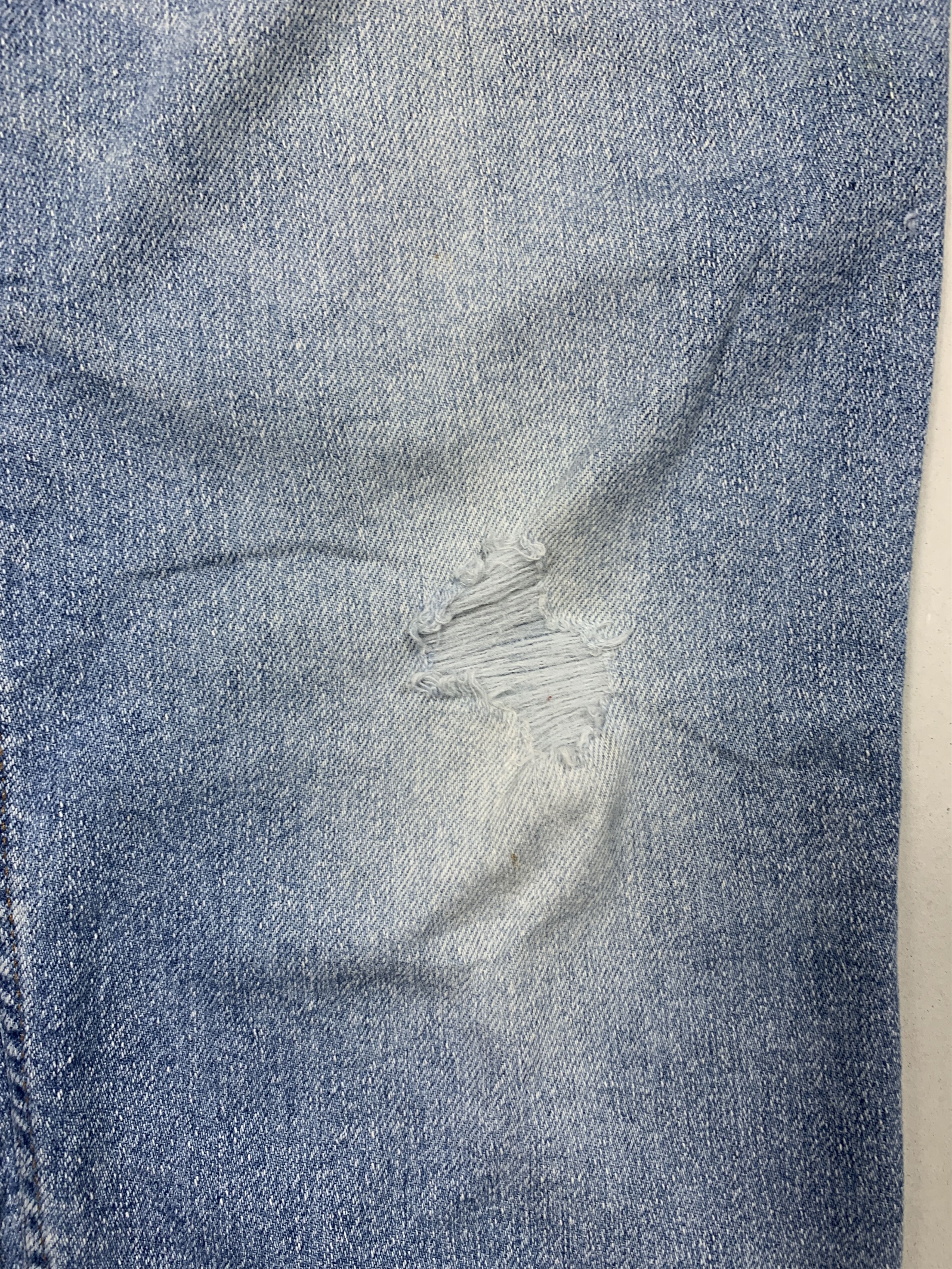 Levi's Vintage LEVI'S 540 Straight Cut Faded Mid wash Jeans Size US 38 / EU 54 - 3 Thumbnail