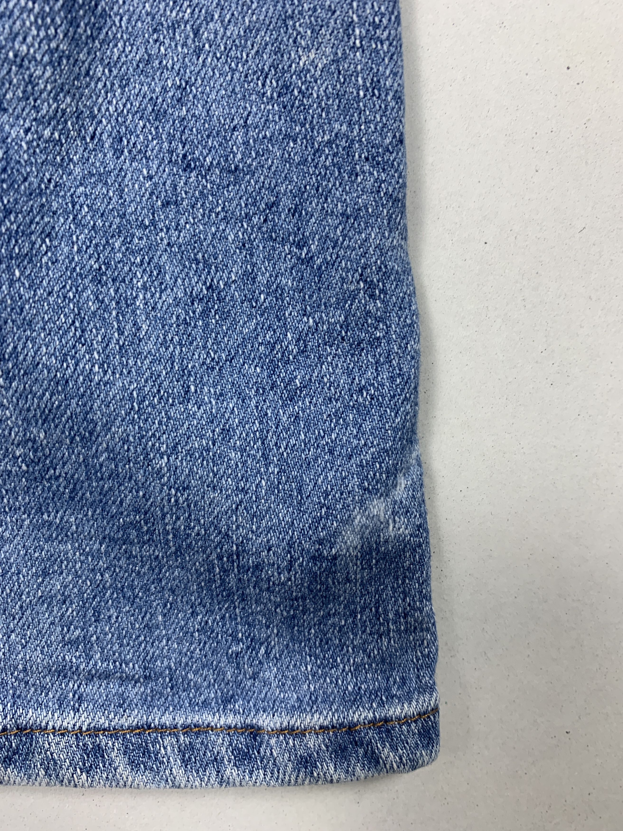 Levi's Vintage LEVI'S 540 Straight Cut Faded Mid wash Jeans Size US 38 / EU 54 - 17 Thumbnail