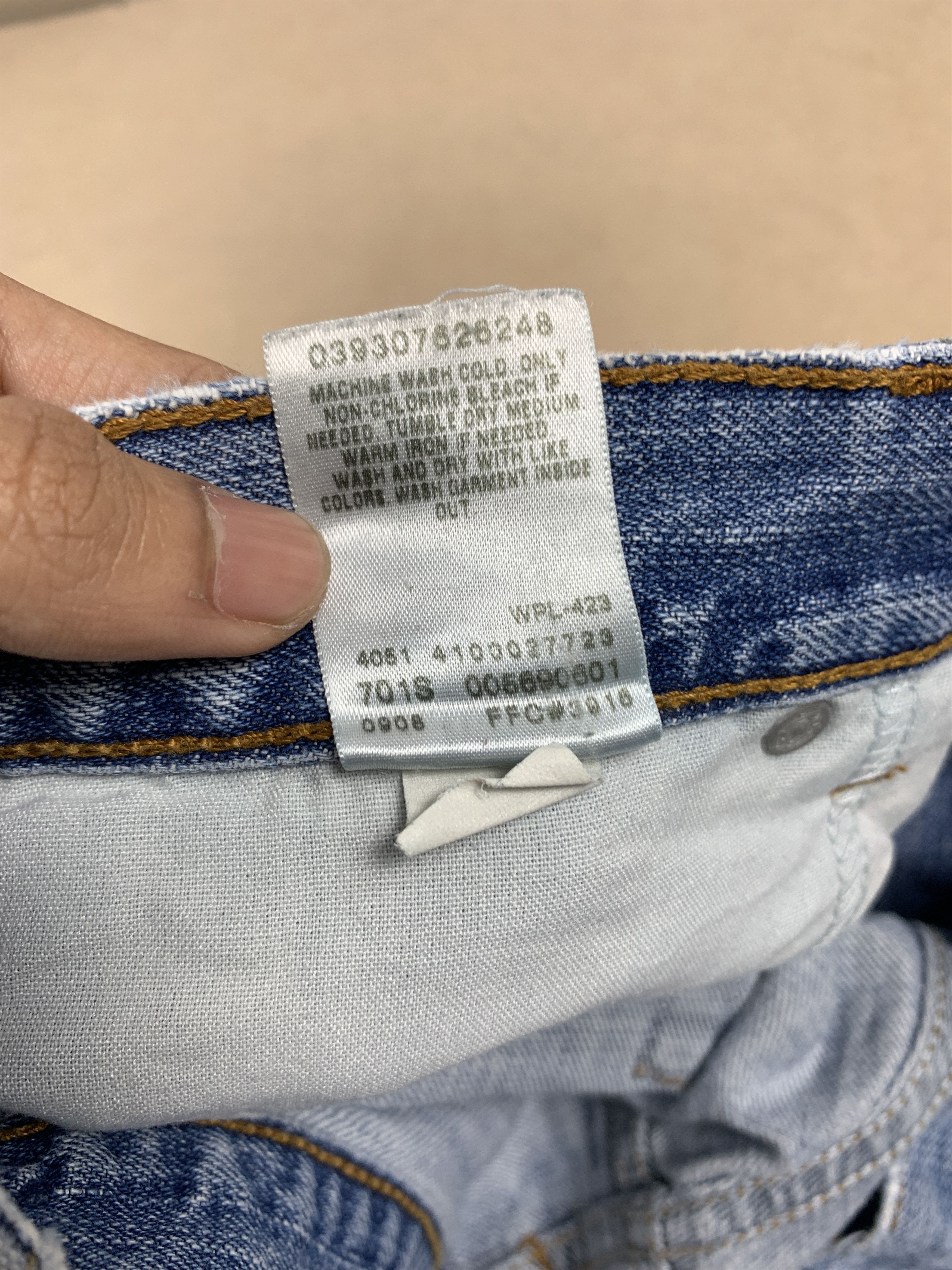 Levi's Vintage Custom Levis 569 StraightCut Distressed Jeans Size US 34 / EU 50 - 16 Thumbnail