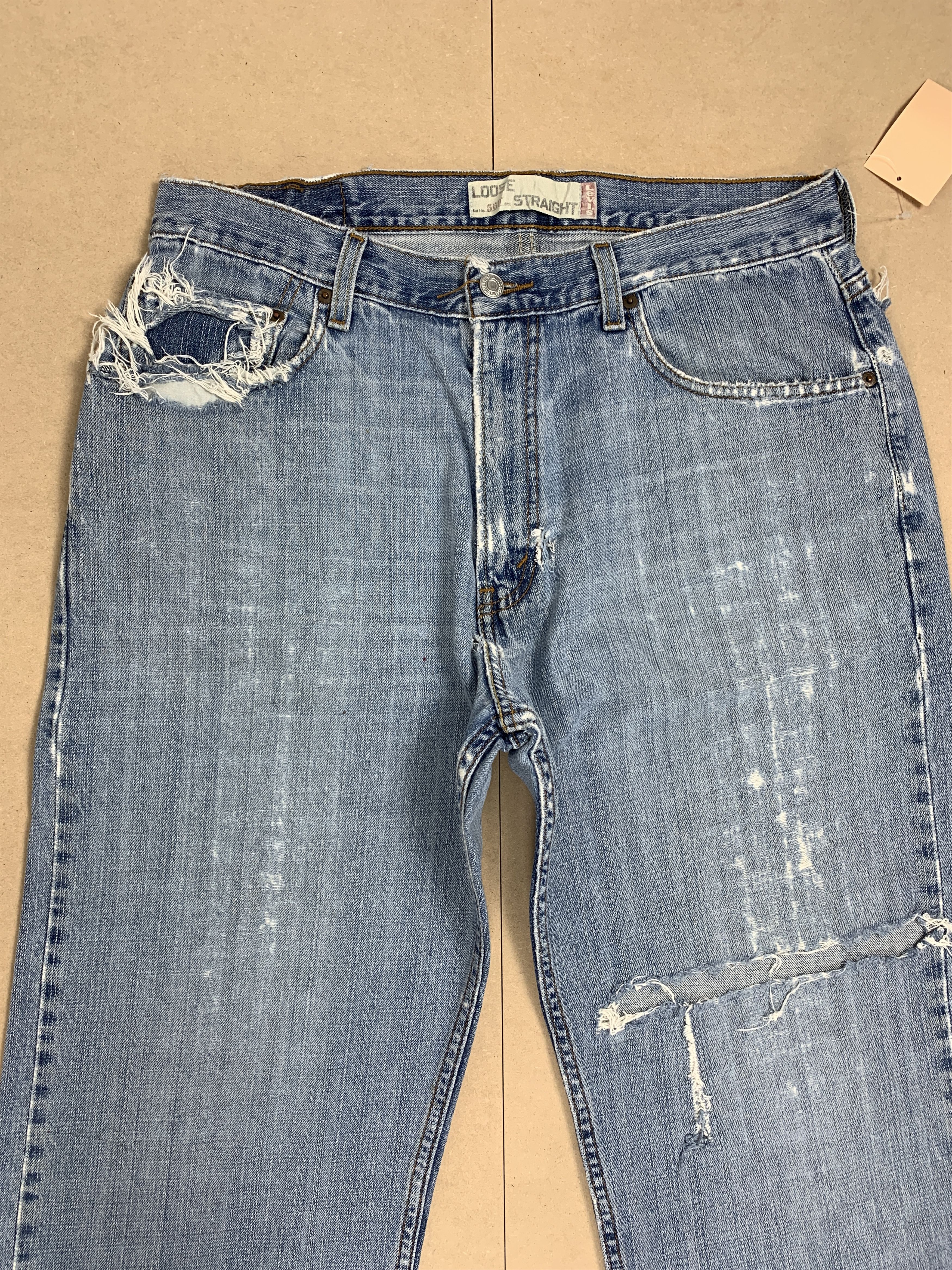 Levi's Vintage Custom Levis 569 StraightCut Distressed Jeans Size US 34 / EU 50 - 2 Thumbnail