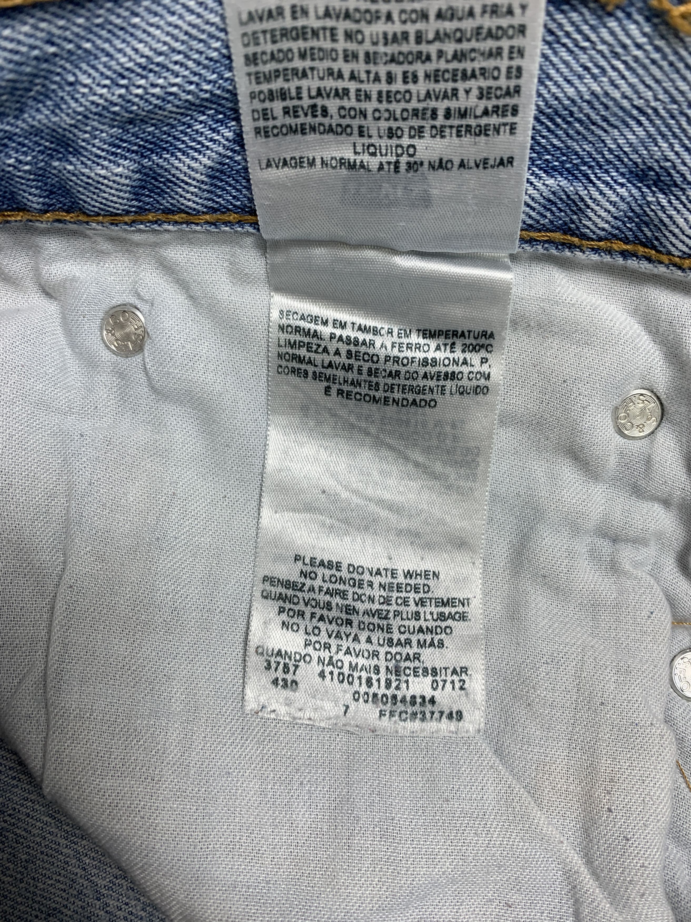 Levi's Vintage Levis 505 Straight Cut Distressed Jeans P0389 Size US 34 / EU 50 - 13 Thumbnail