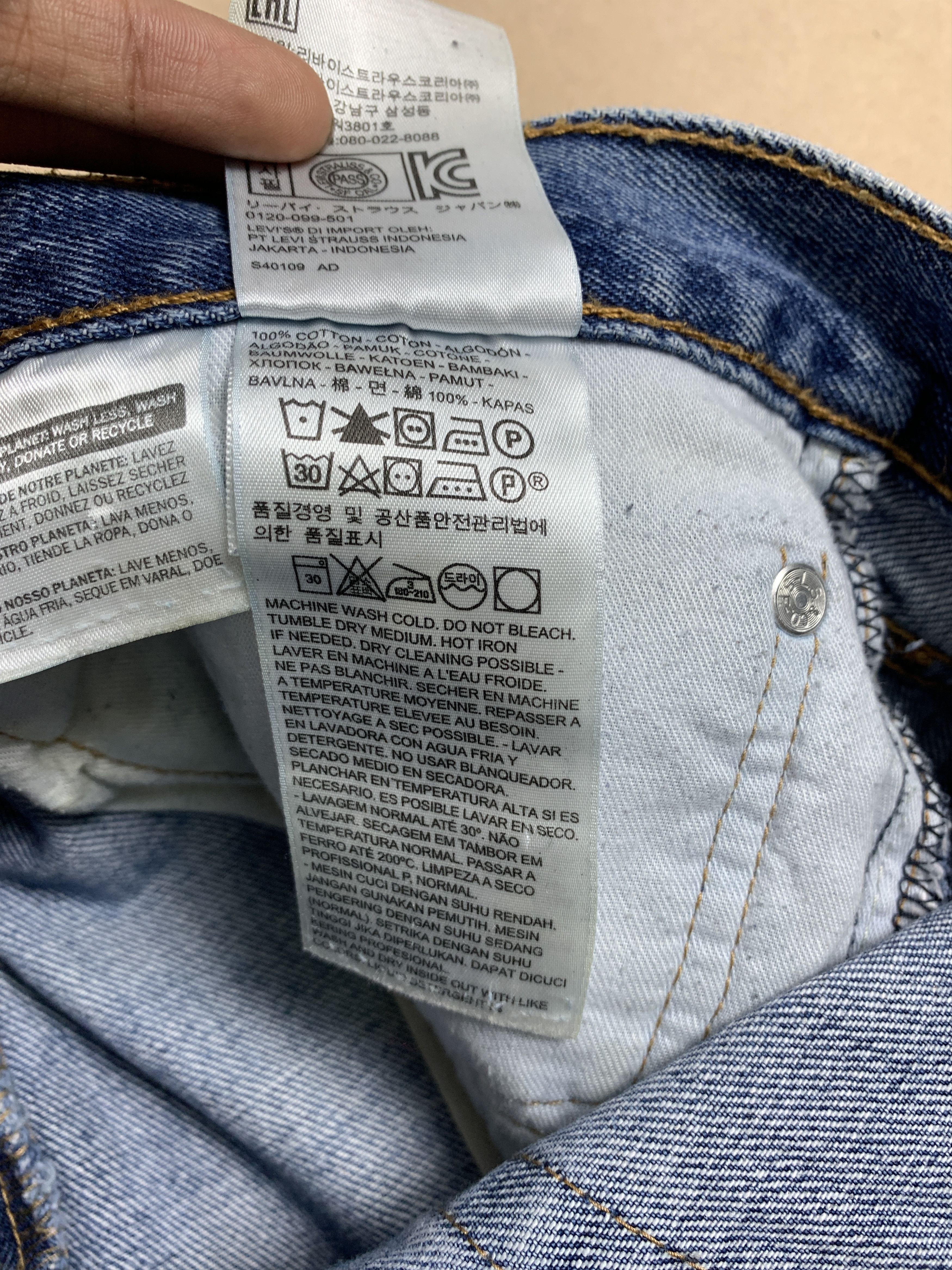 Levi's × Vintage Vintage Levis 516 Straight Cut Mid Wash Jeans Size US 34 / EU 50 - 17 Thumbnail