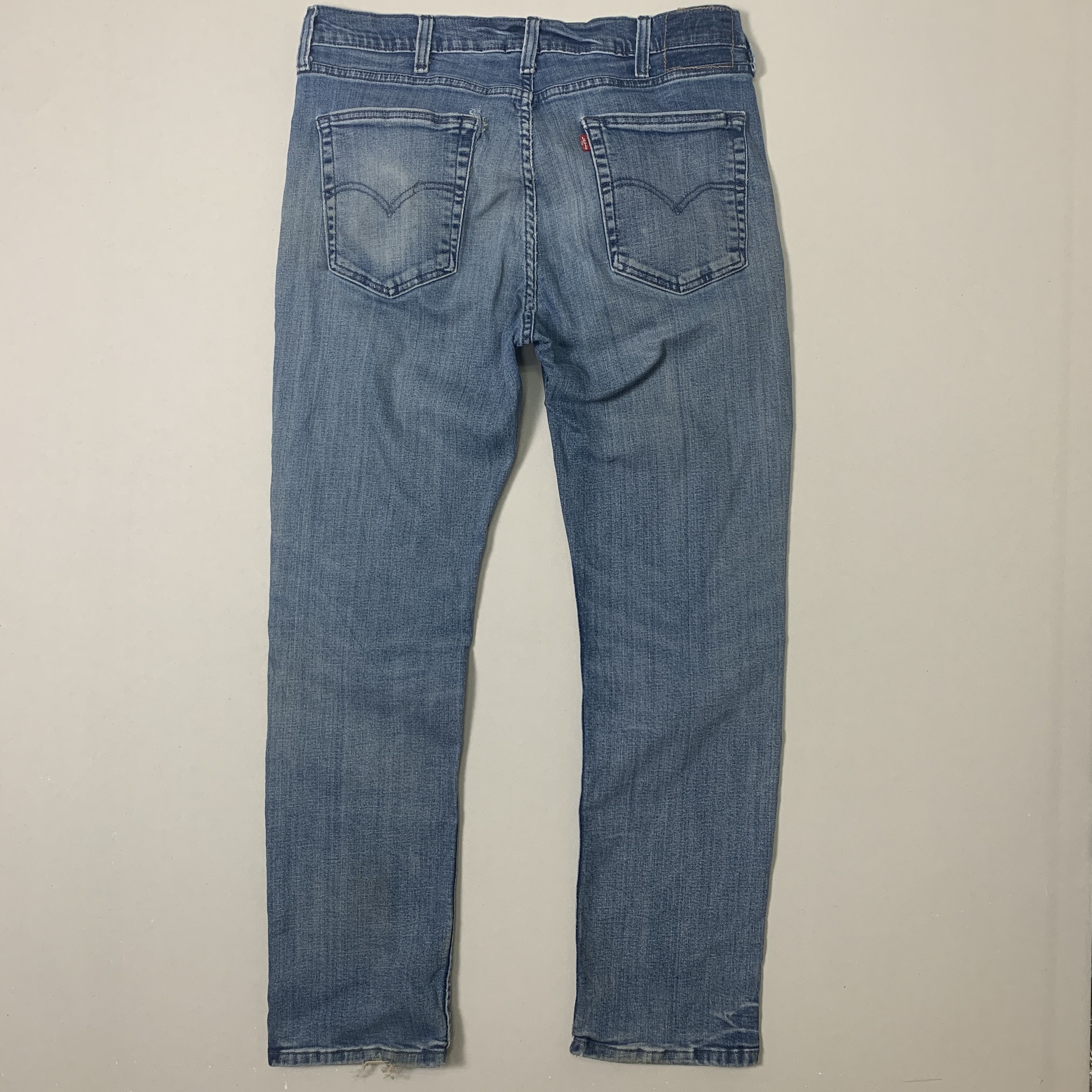 Levi's × Vintage Vintage LEVI'S 514 Distressed Faded Mid Wash Jeans Size US 36 / EU 52 - 17 Thumbnail