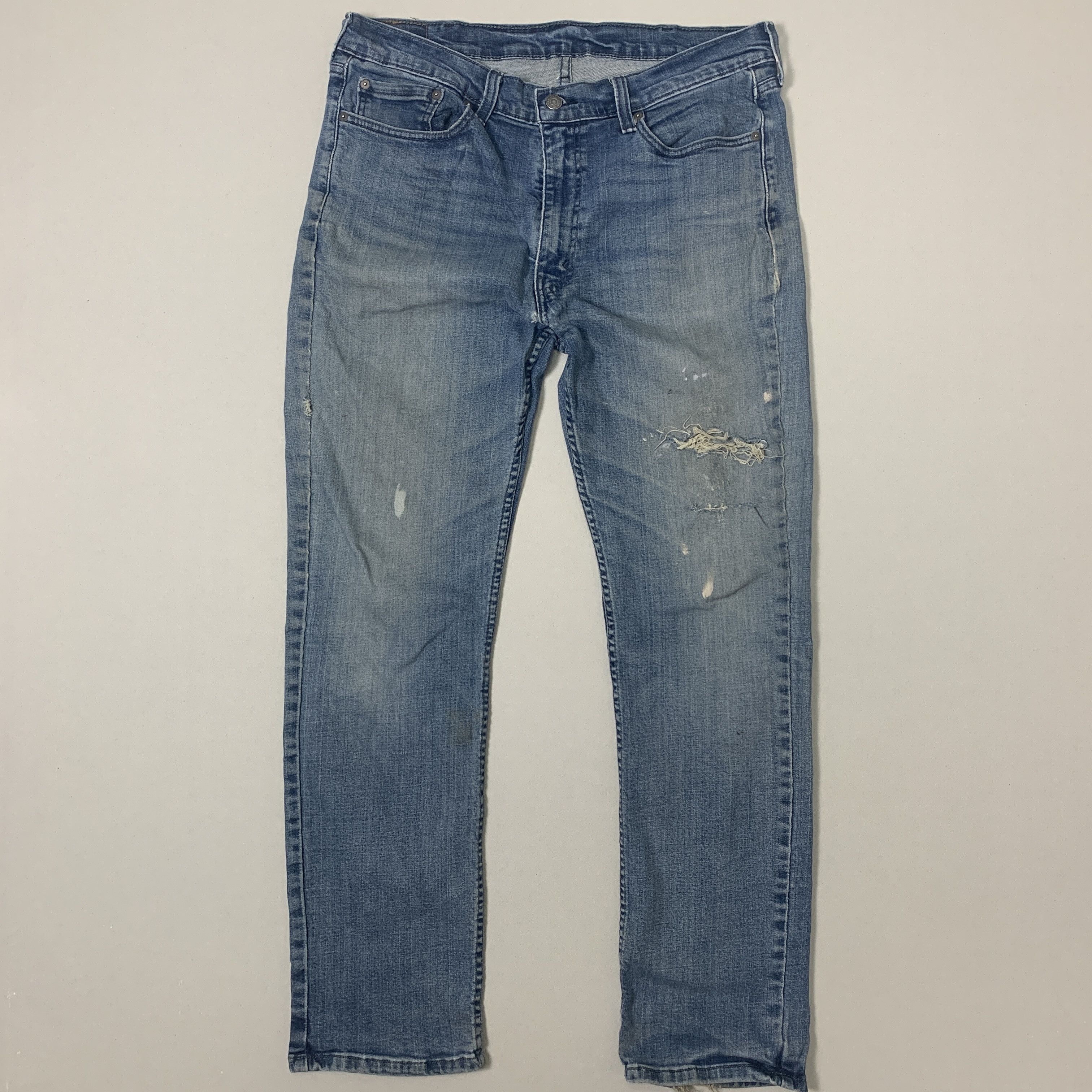 Levi's × Vintage Vintage LEVI'S 514 Distressed Faded Mid Wash Jeans Size US 36 / EU 52 - 2 Thumbnail
