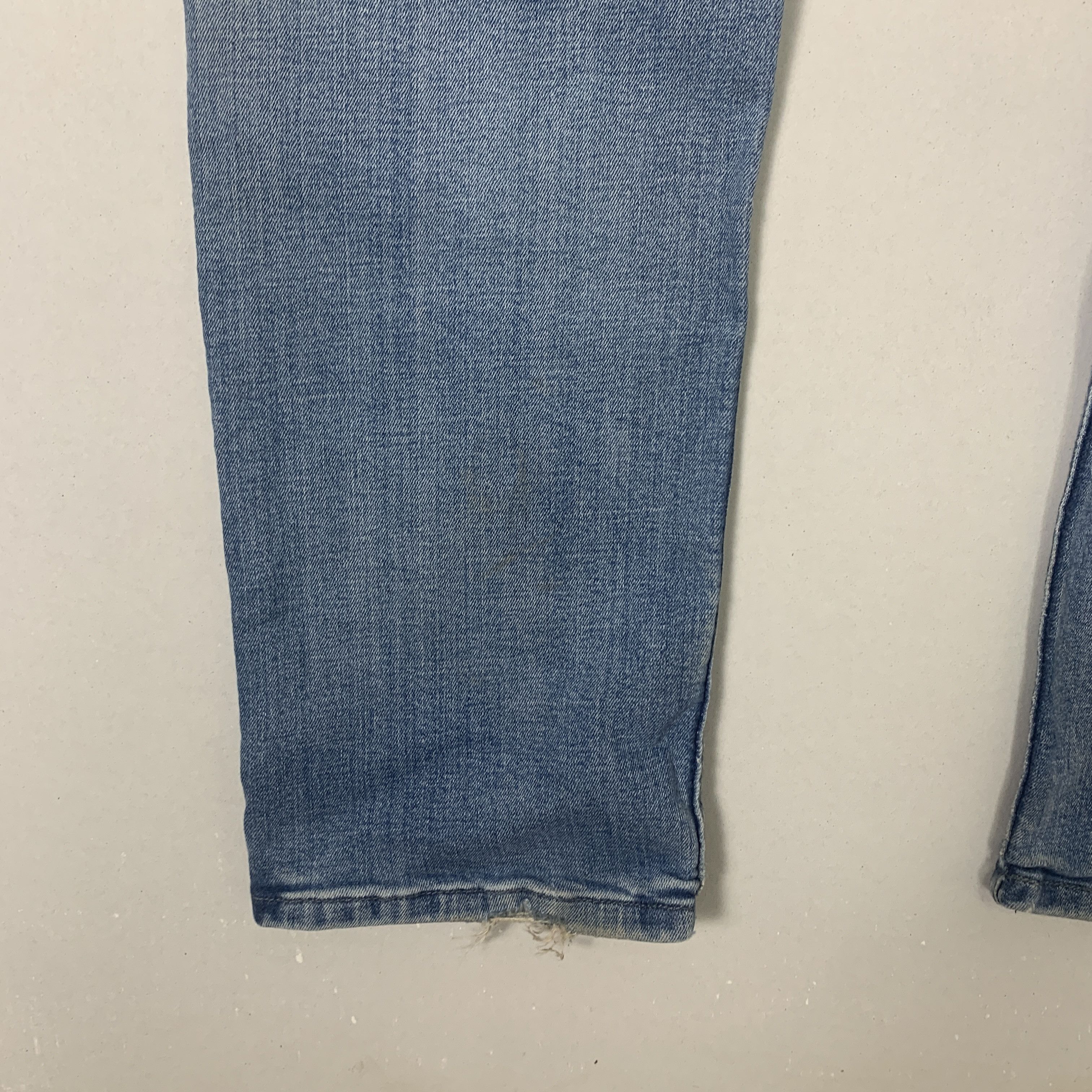 Levi's × Vintage Vintage LEVI'S 514 Distressed Faded Mid Wash Jeans Size US 36 / EU 52 - 21 Thumbnail