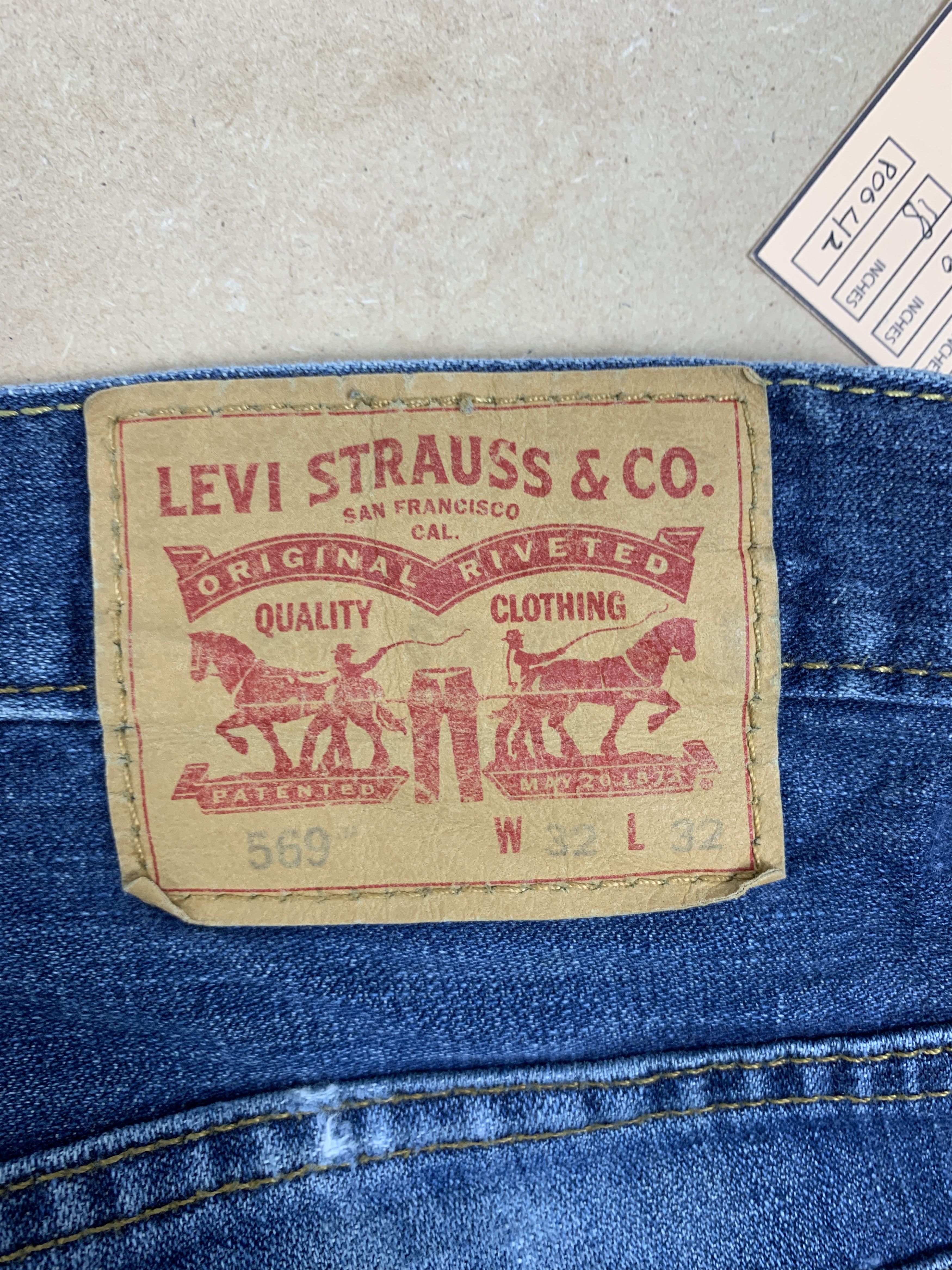 Levi's × Vintage Vintage Levis 569 Straight Cut Faded Medium Blue Jeans Size US 36 / EU 52 - 9 Thumbnail