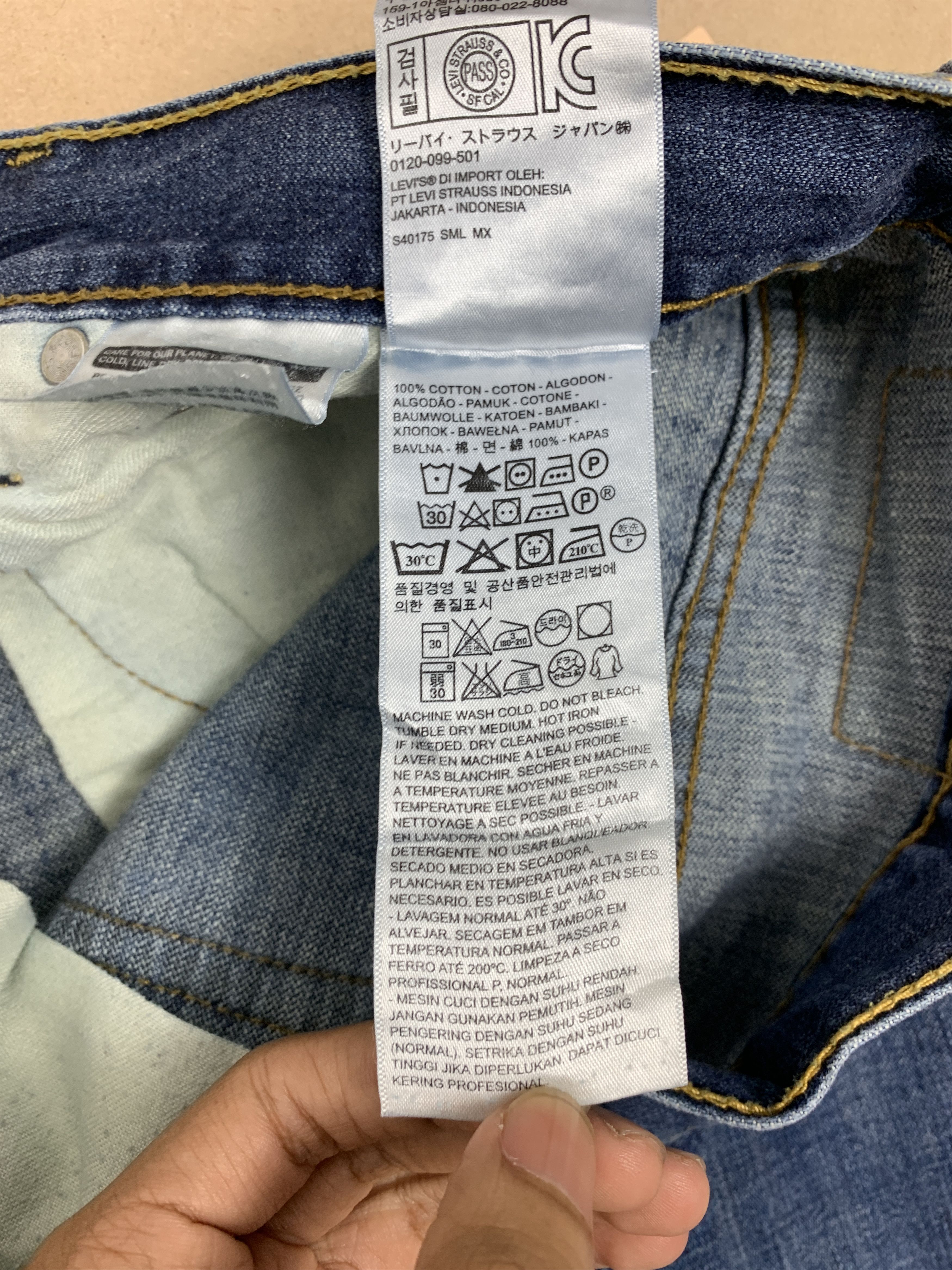 Levi's × Vintage Vintage Levis 569 Straight Cut Faded Medium Blue Jeans Size US 36 / EU 52 - 16 Thumbnail