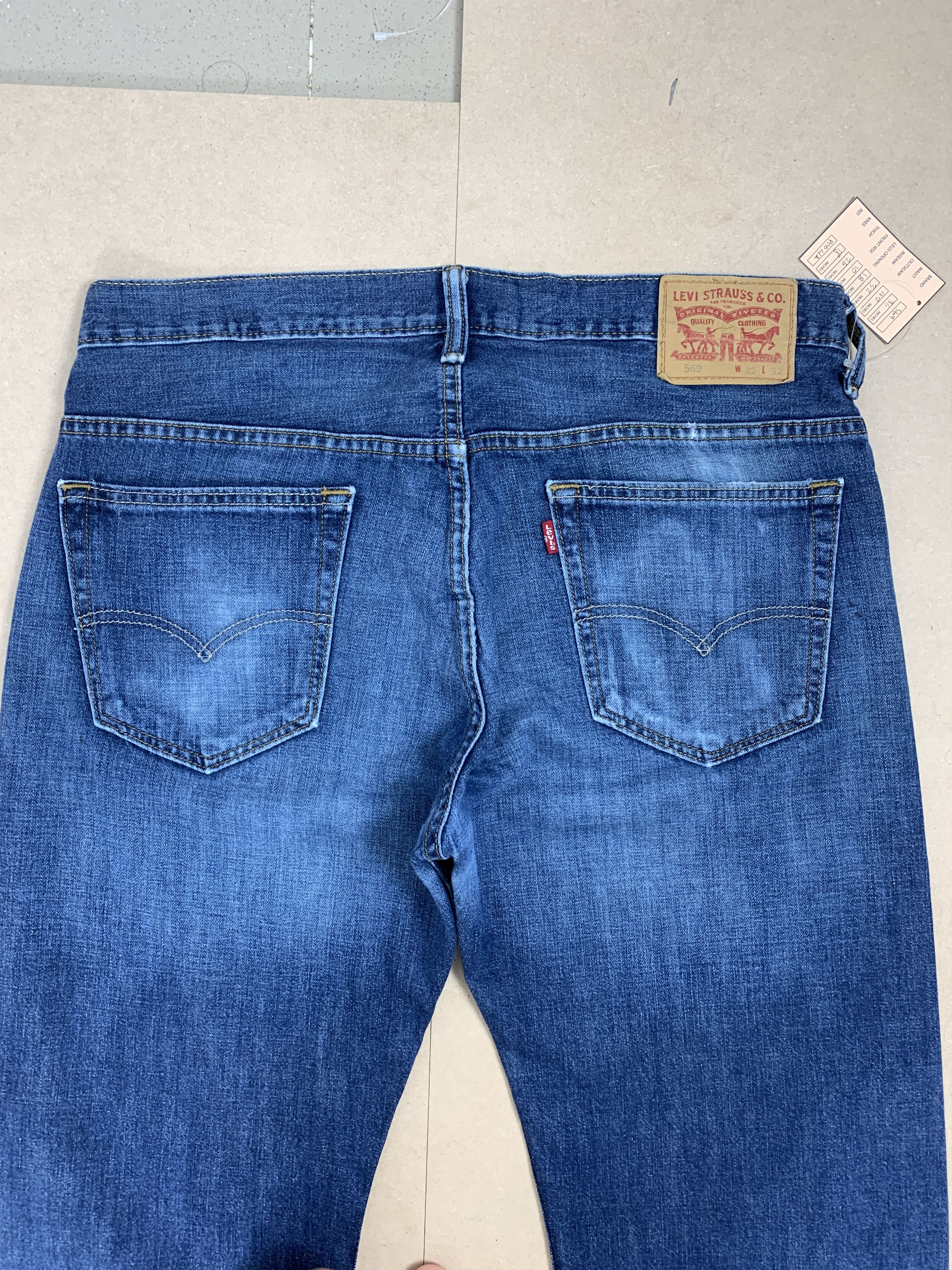 Levi's × Vintage Vintage Levis 569 Straight Cut Faded Medium Blue Jeans Size US 36 / EU 52 - 8 Thumbnail