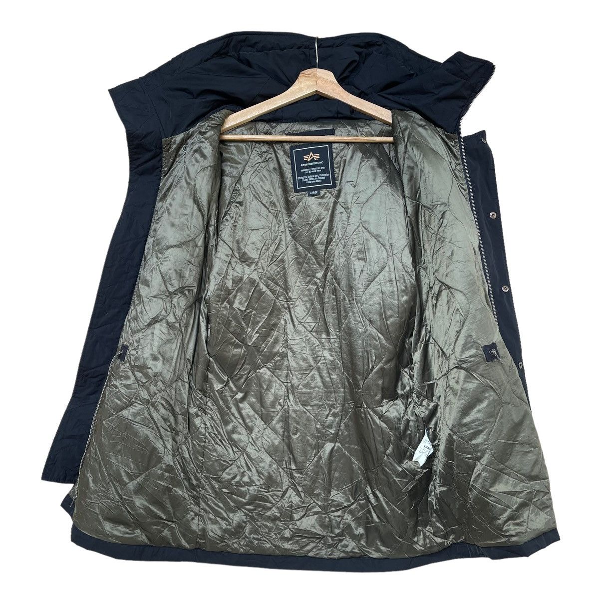 Avirex Alpha Industries Long Hoodies Jacket Size M Size US M / EU 48-50 / 2 - 11 Thumbnail