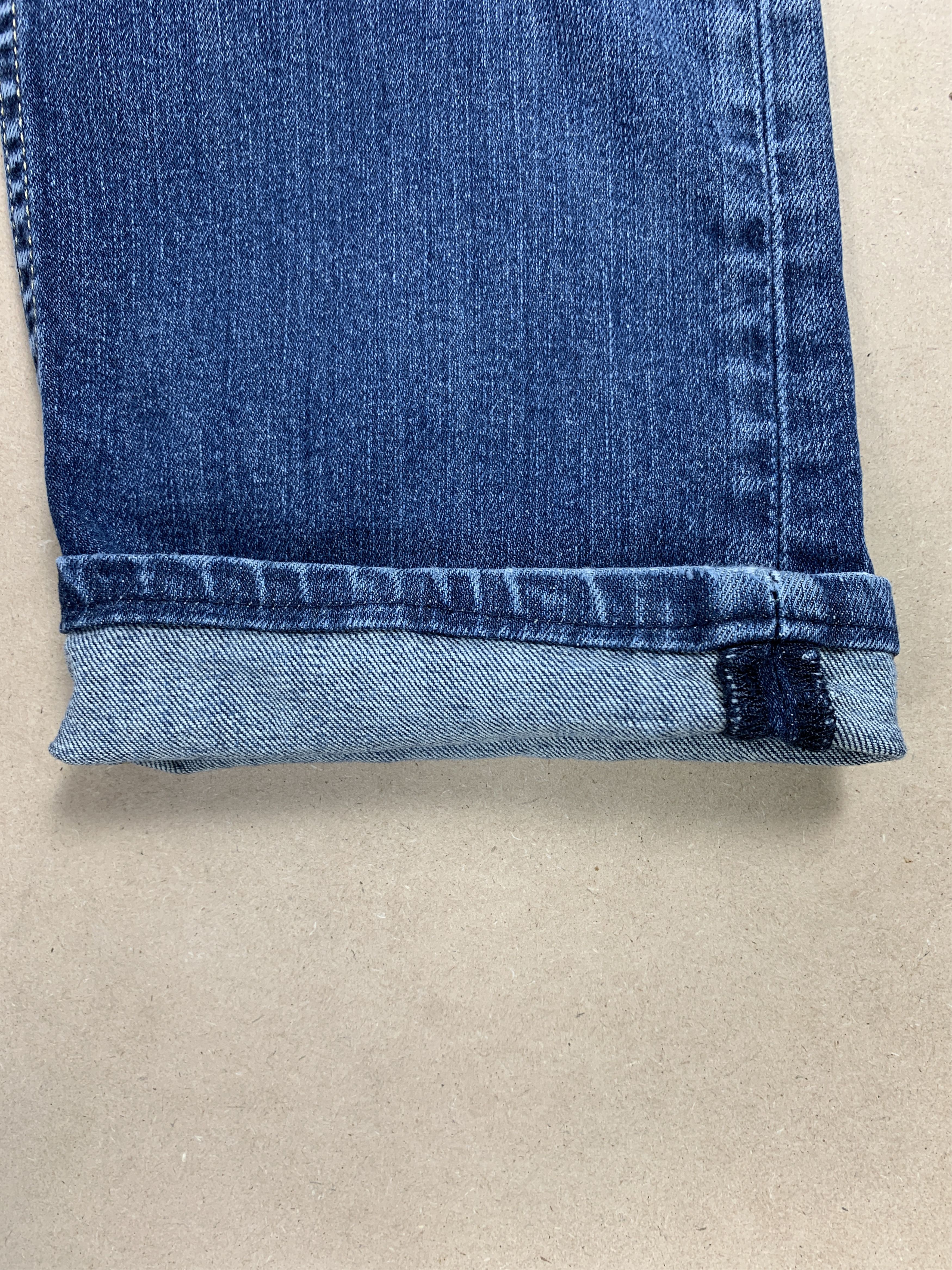Levi's × Vintage Vintage Levi's 513 Straight Cut Faded Medium Wash Blue Jeans Size US 30 / EU 46 - 7 Thumbnail