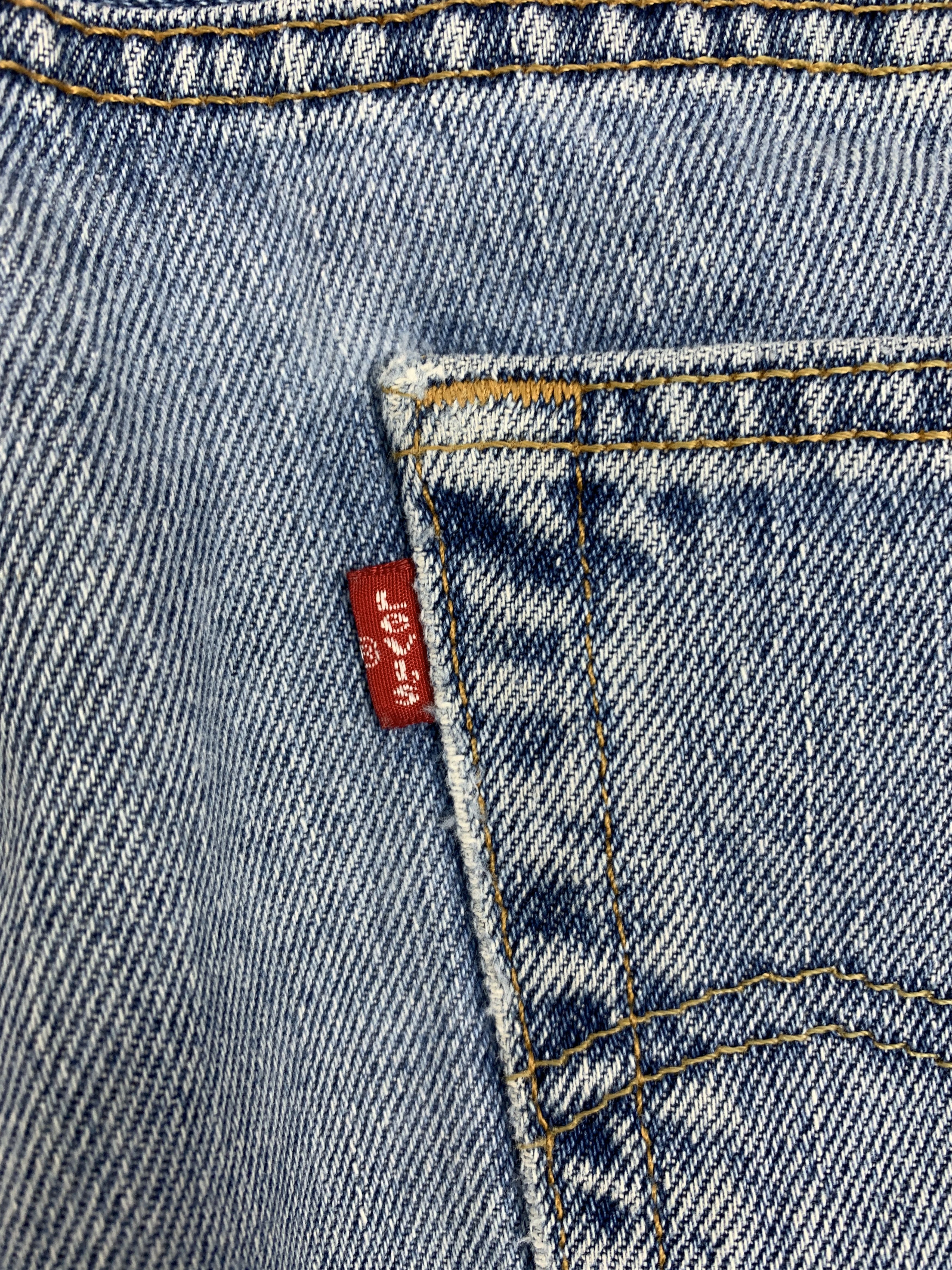 Levi's Vintage LEVI'S 550 Straight Cut Mid Wash Faded Distressed Size US 34 / EU 50 - 11 Thumbnail