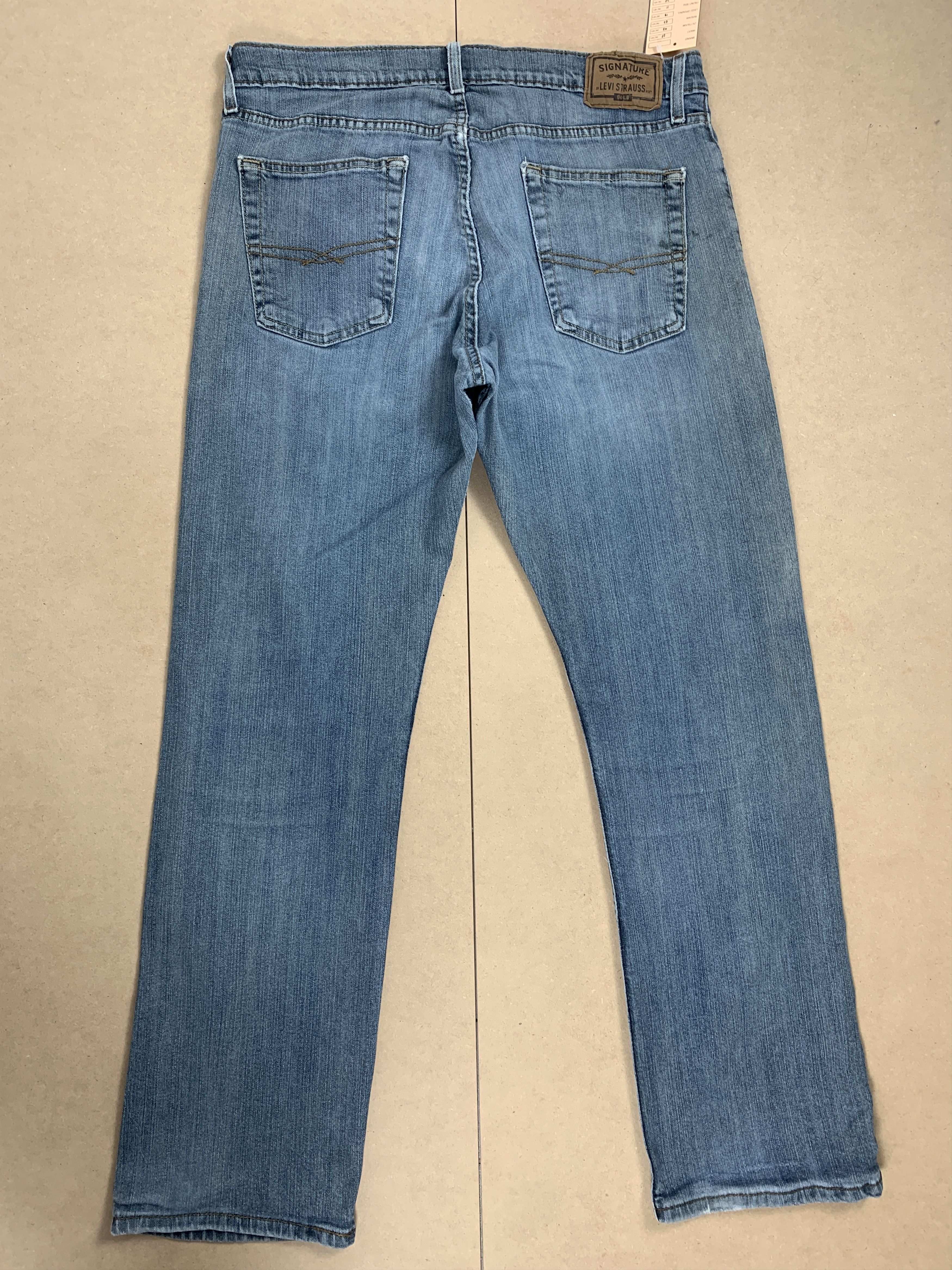 Levi's × Vintage Vintage Levis Straight Cut Distressed Faded Mid Wash Jeans Size US 37 - 8 Thumbnail