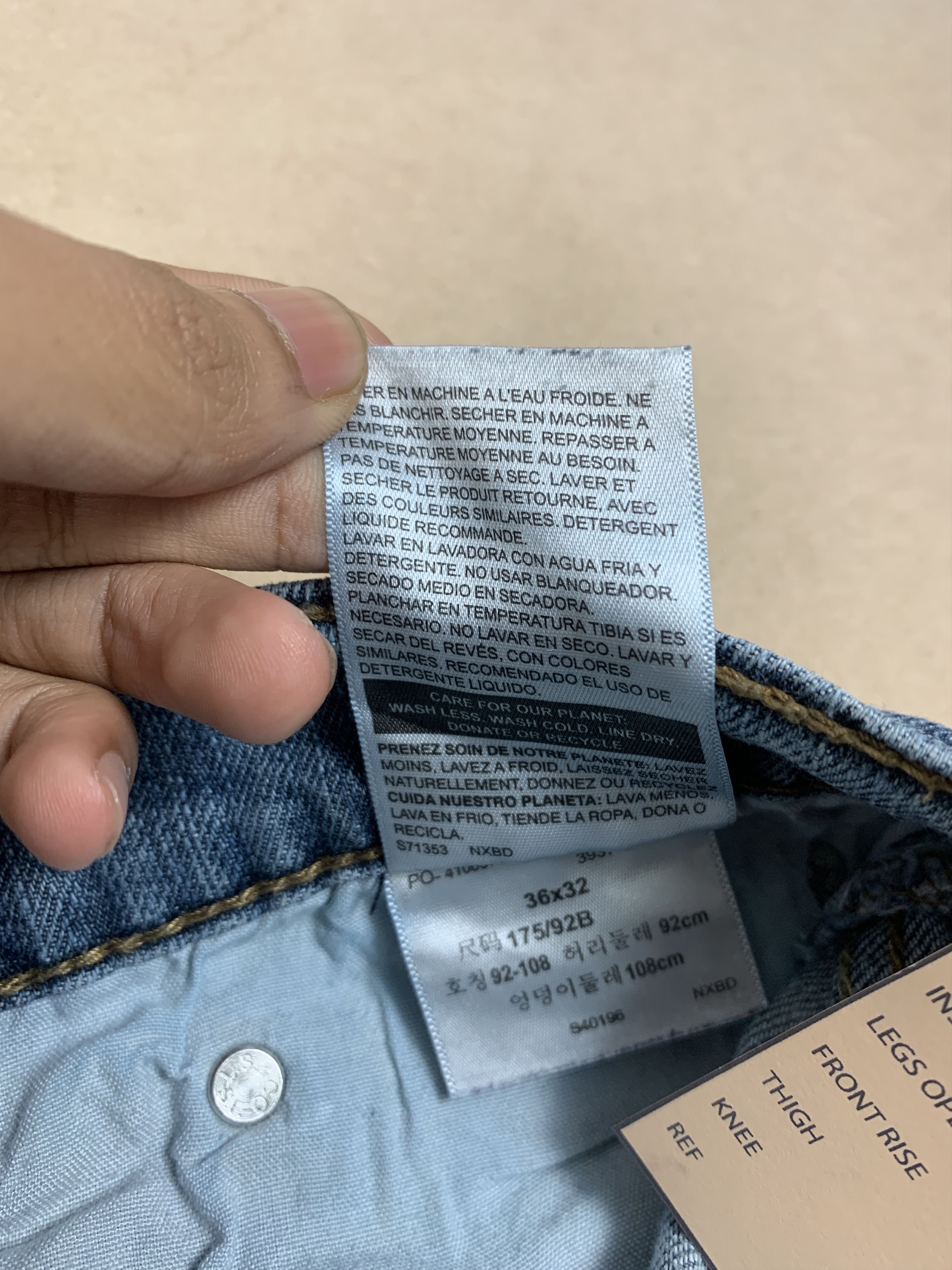 Levi's × Vintage Vintage Levis Straight Cut Distressed Faded Mid Wash Jeans Size US 37 - 13 Thumbnail