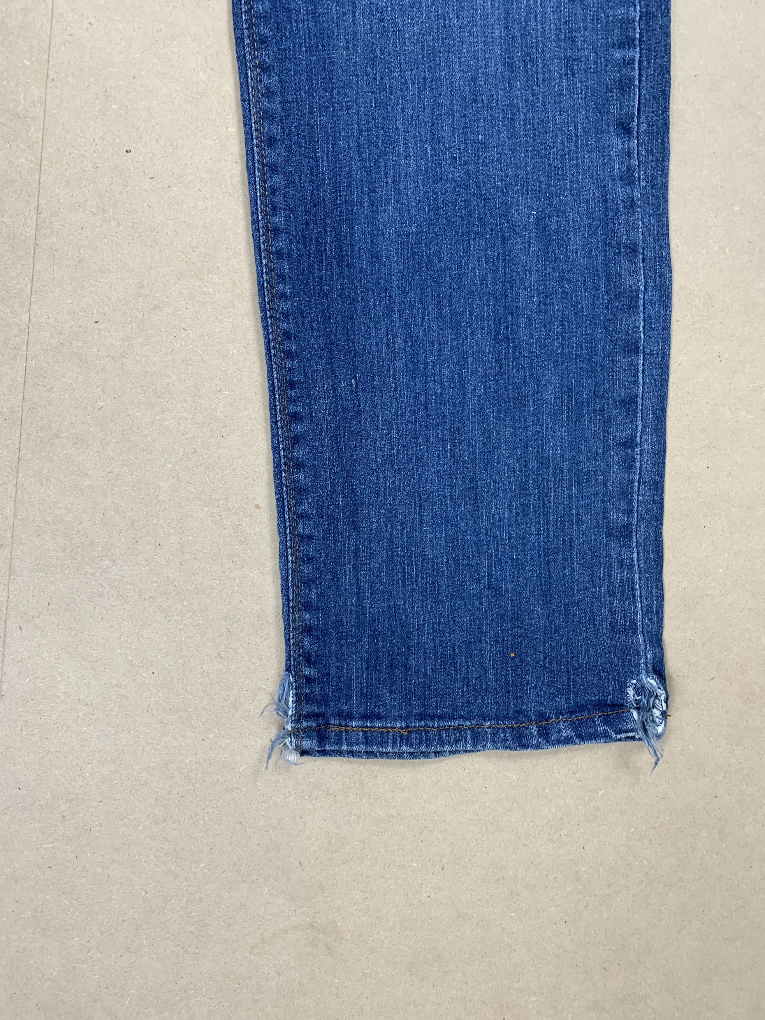 Levi's Vintage Levis 525 Straight Cut Distressed Faded Blue Jeans Size 32" / US 10 / IT 46 - 5 Thumbnail