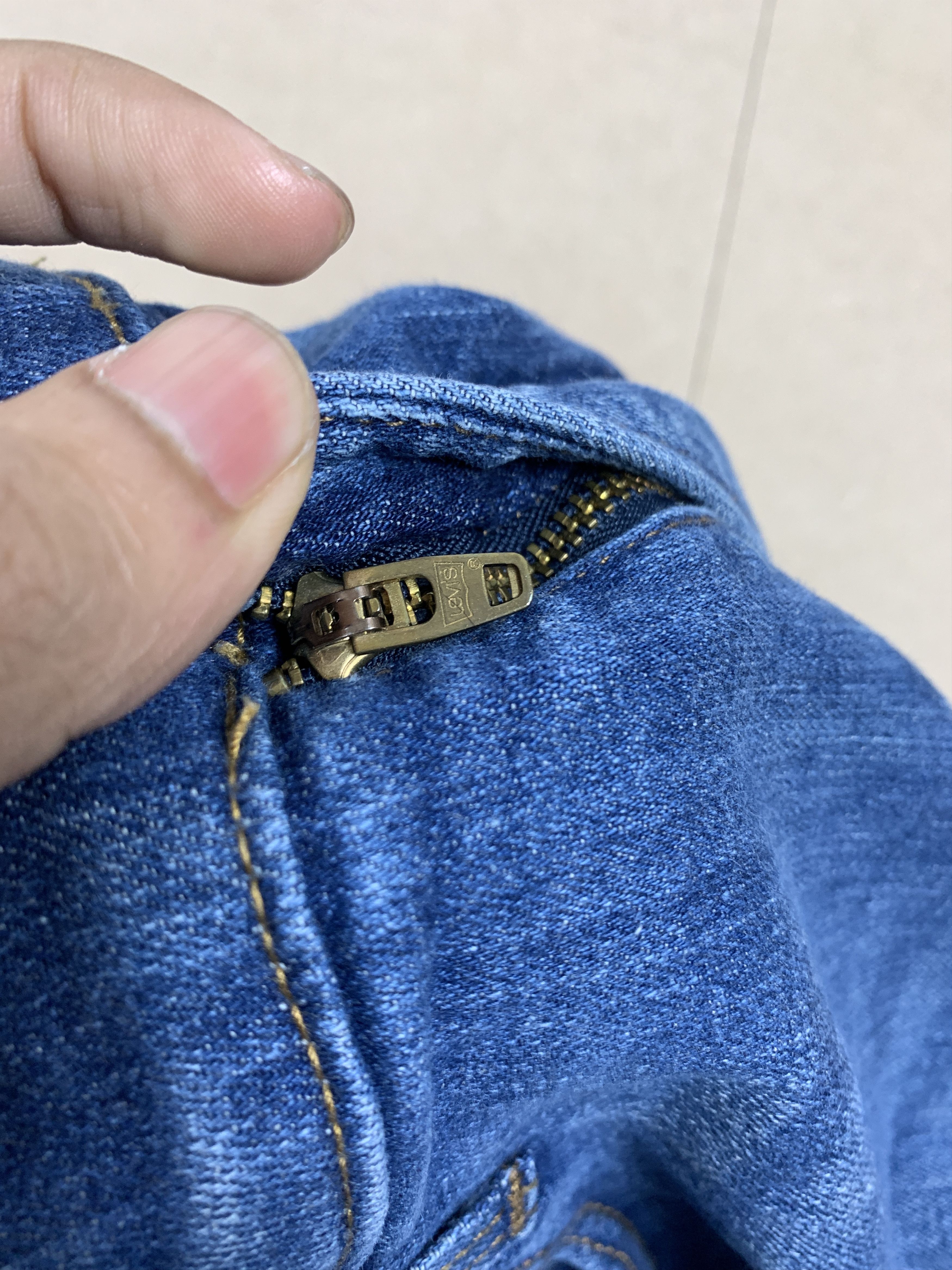 Levi's Vintage Levis 525 Straight Cut Distressed Faded Blue Jeans Size 32" / US 10 / IT 46 - 18 Thumbnail