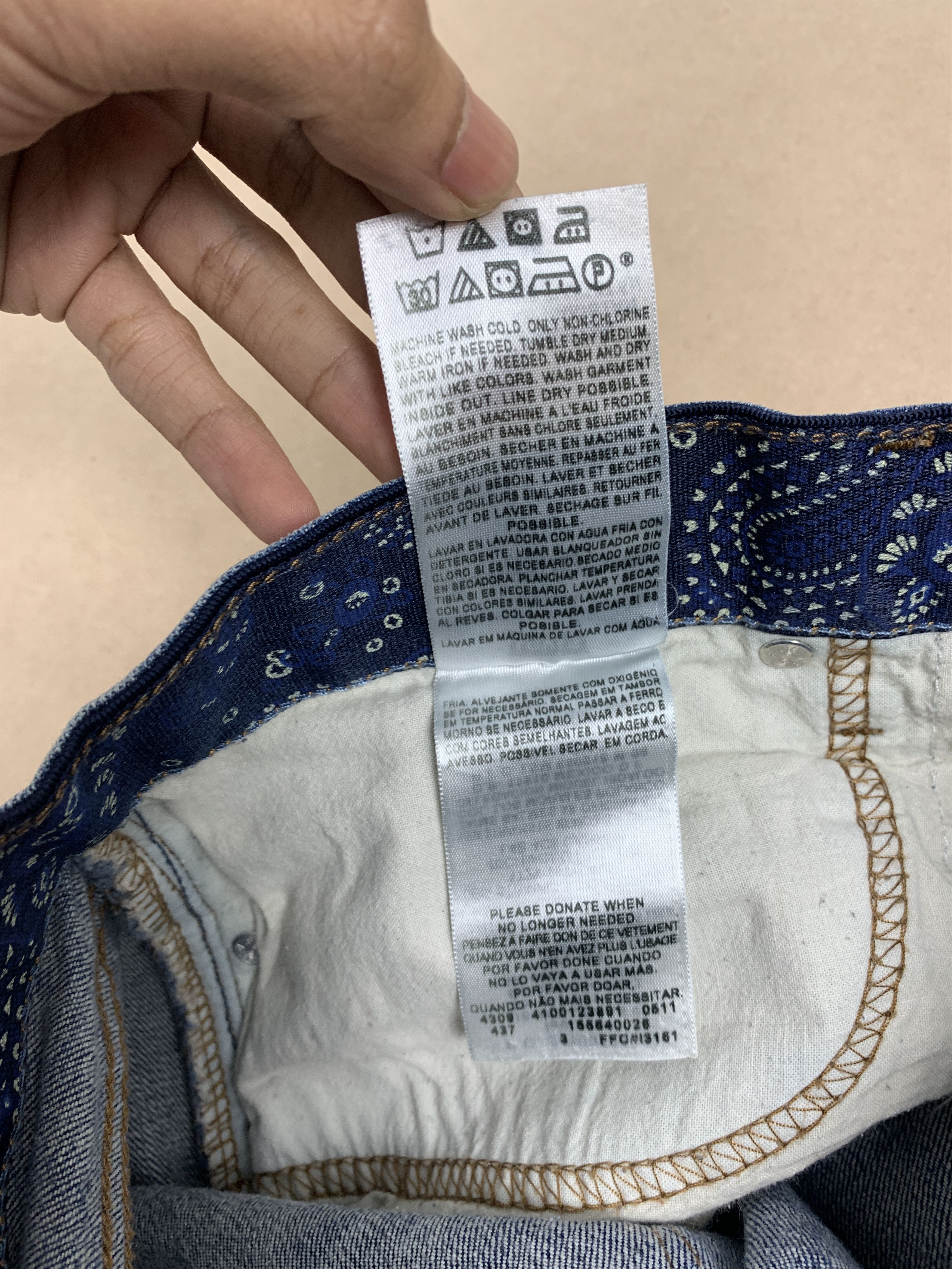 Levi's Vintage Levis 525 Straight Cut Distressed Faded Blue Jeans Size 32" / US 10 / IT 46 - 14 Thumbnail