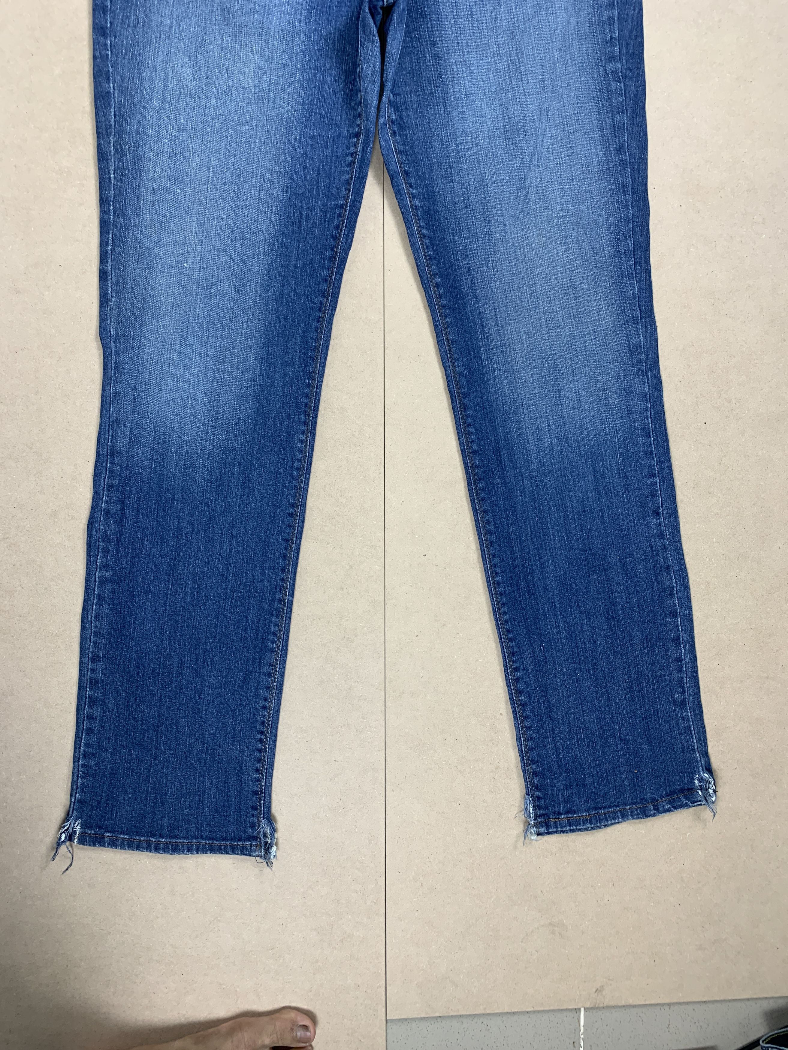 Levi's Vintage Levis 525 Straight Cut Distressed Faded Blue Jeans Size 32" / US 10 / IT 46 - 4 Thumbnail