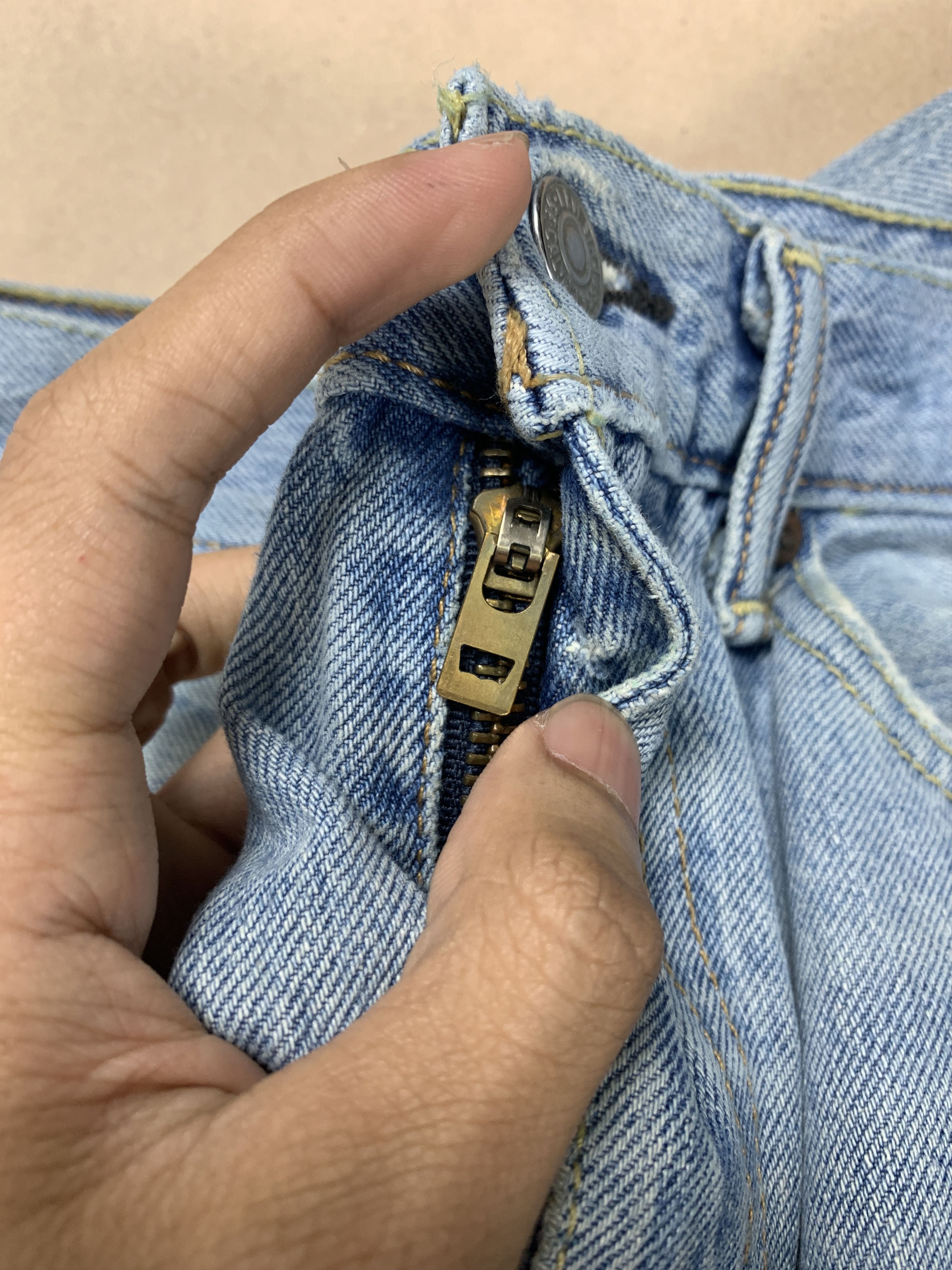 Levi's Vintage LEVI'S 510 Straight Cut Faded Jeans P0185 Size US 29 - 22 Thumbnail